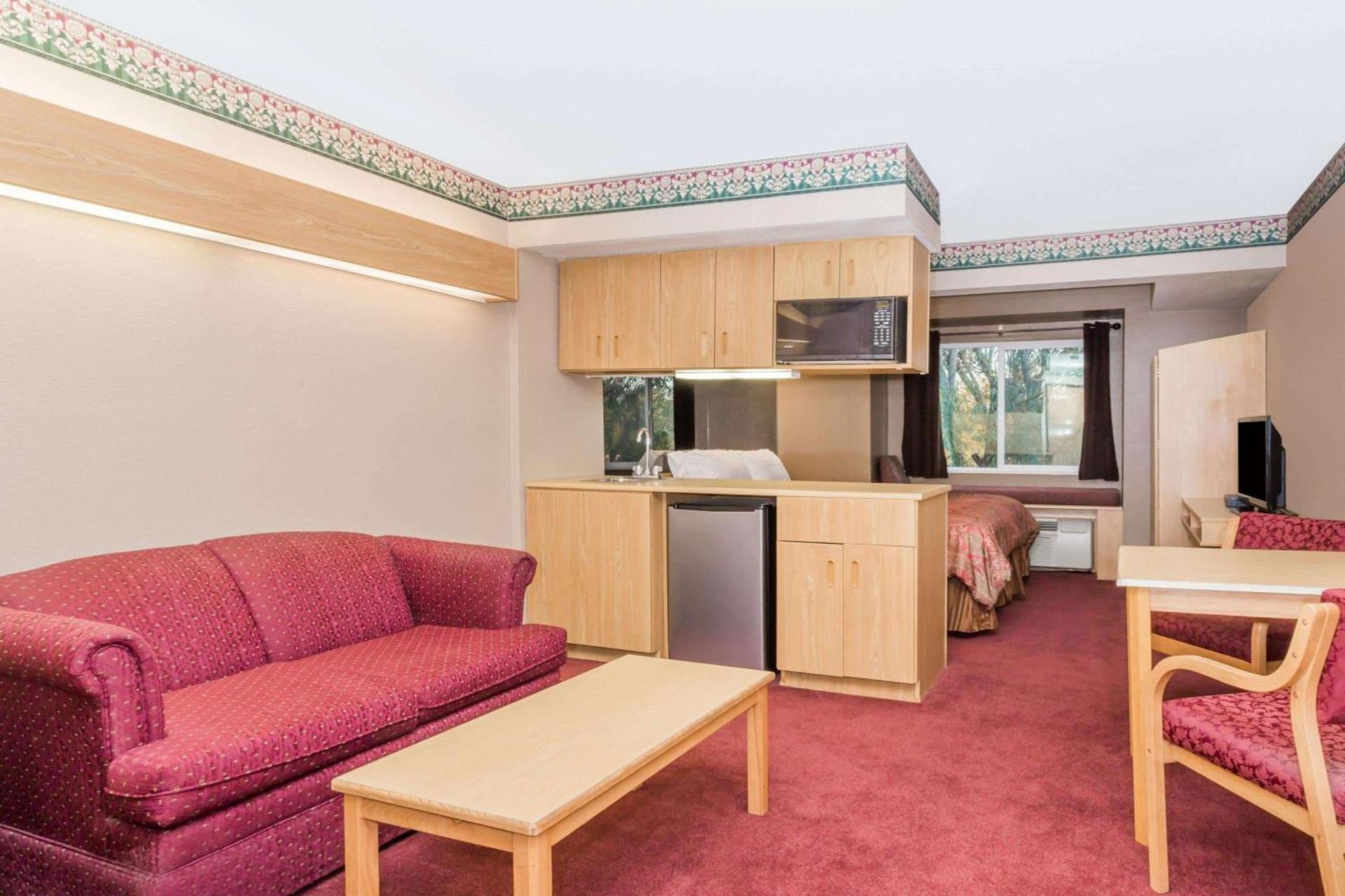 Motel 6 Brush, CO photo 4