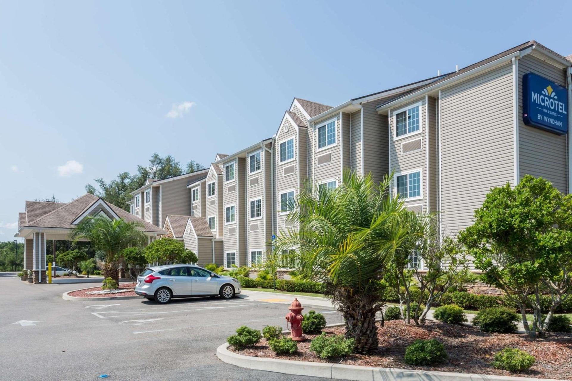 Microtel Inn & Suites by Wyndham Jacksonville Airport photo 22