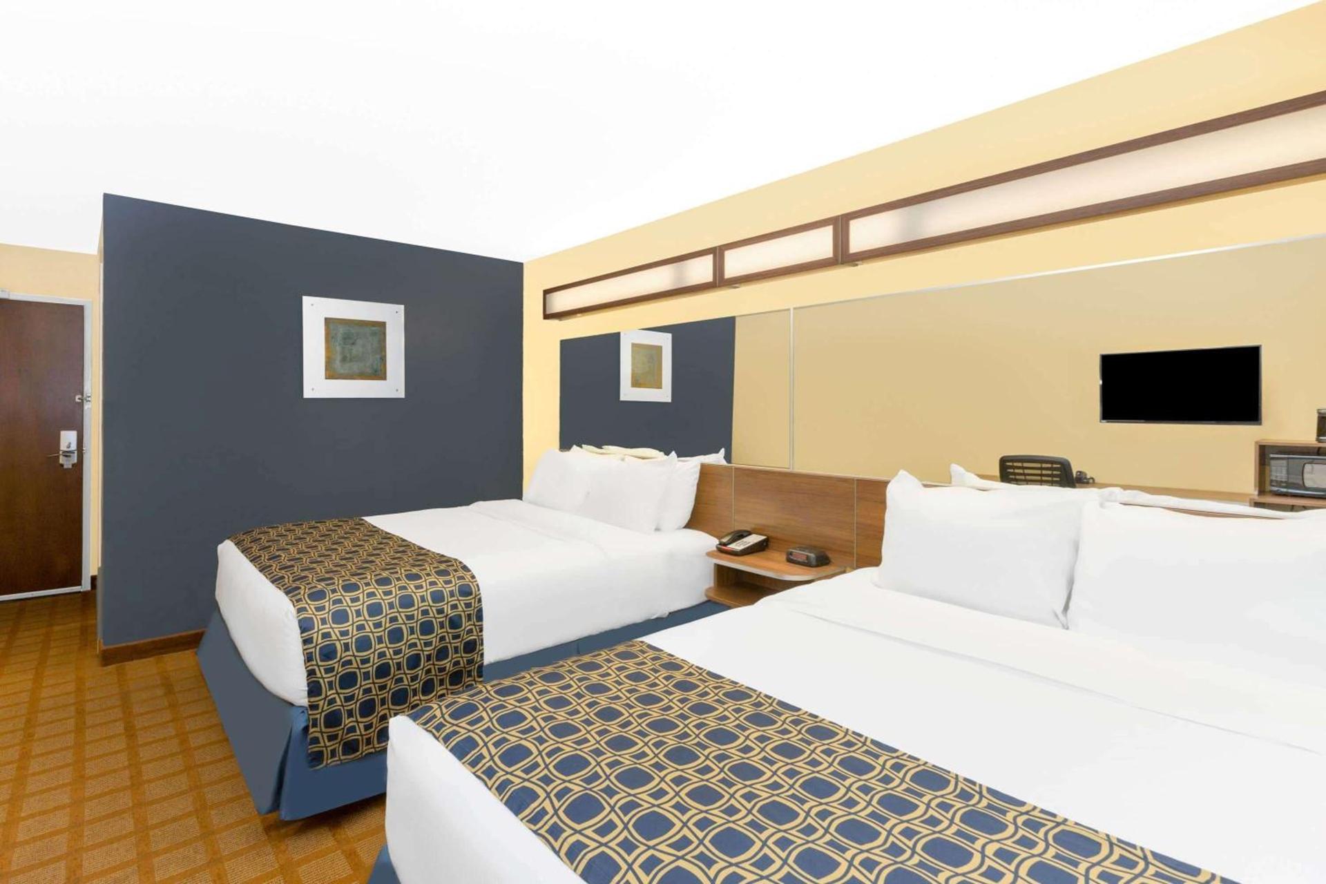 Microtel Inn & Suites - Kearney photo 4