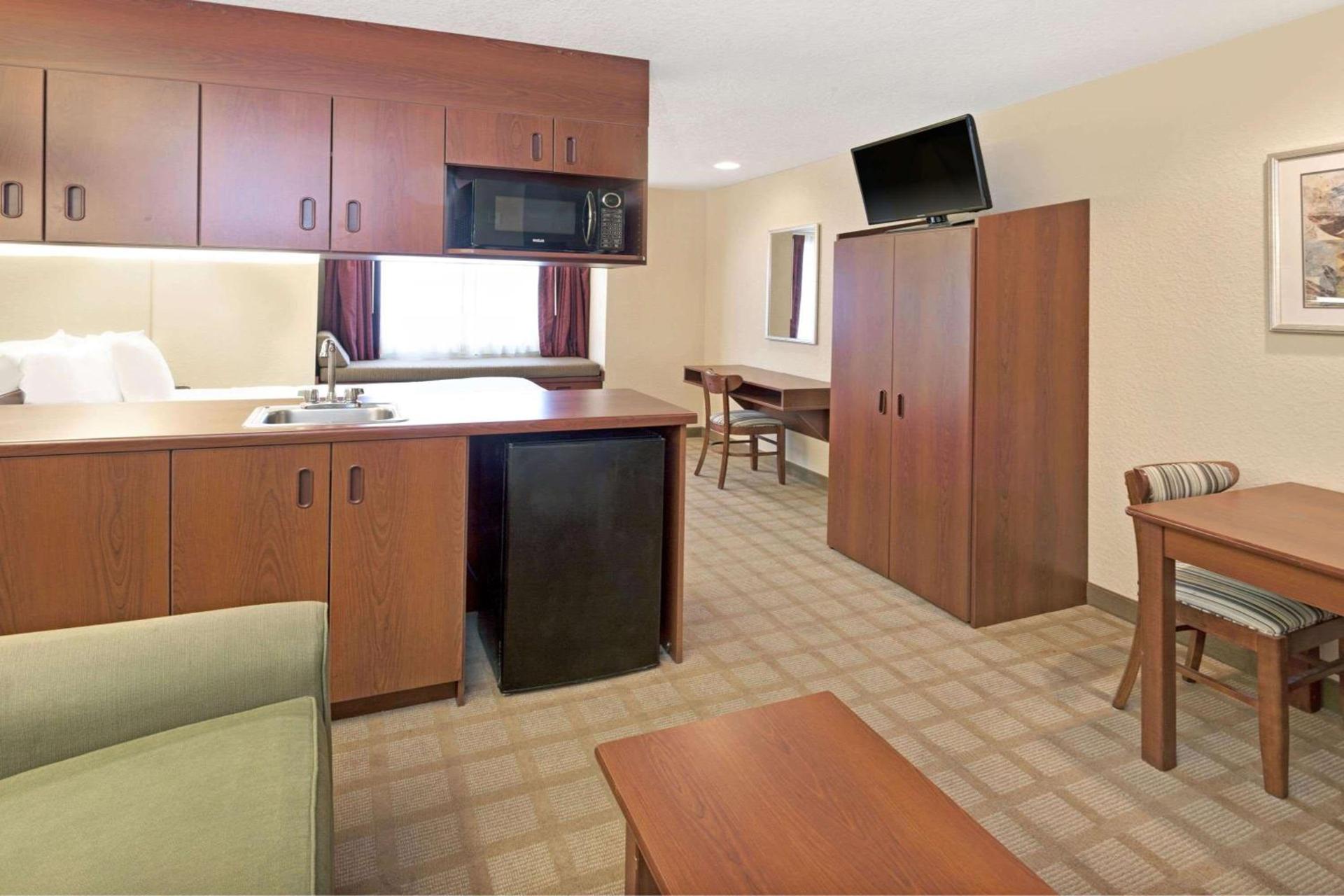 Microtel Inn & Suites by Wyndham Jasper photo 8