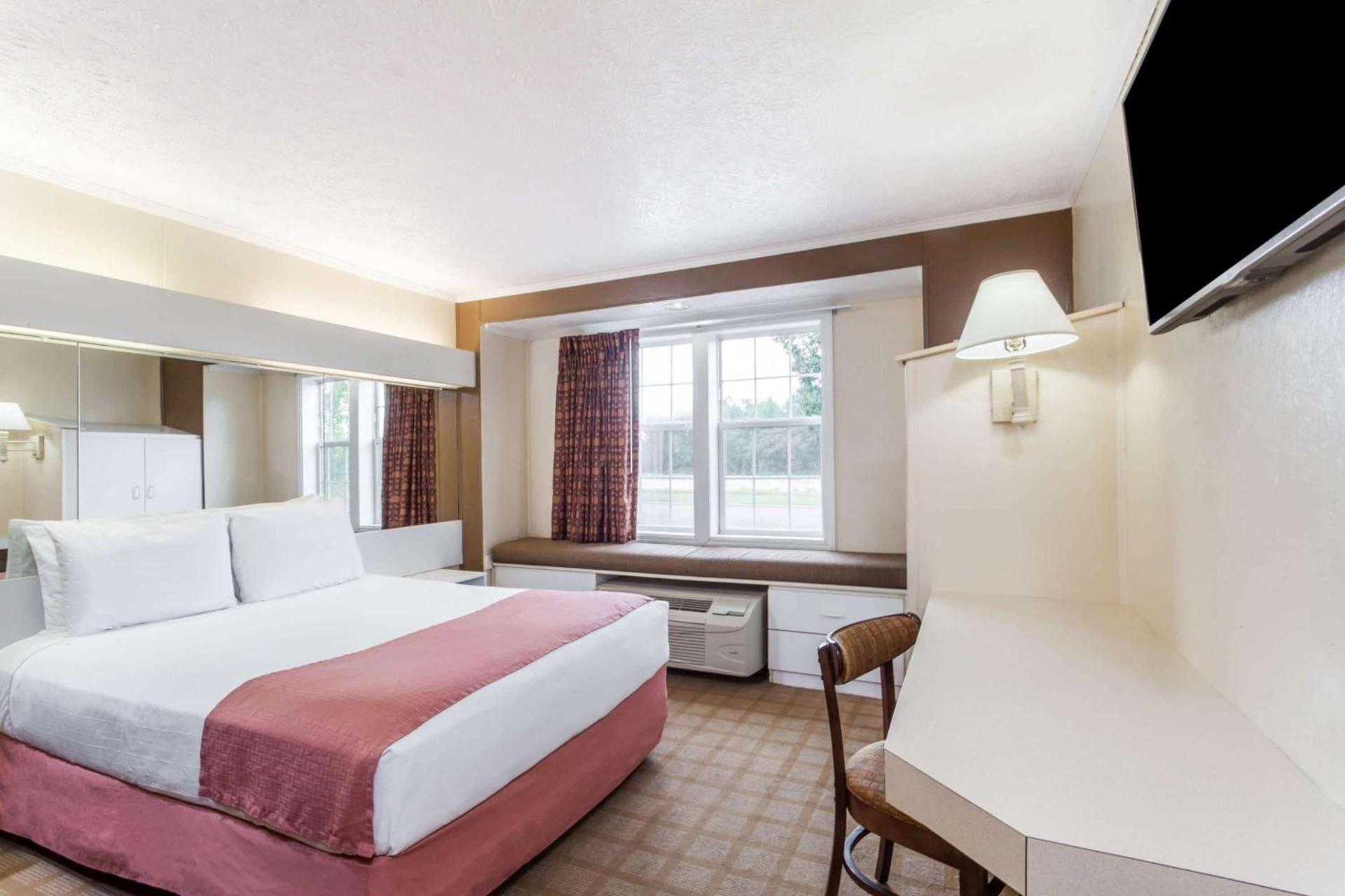 Microtel Inn by Wyndham Wilson photo 7