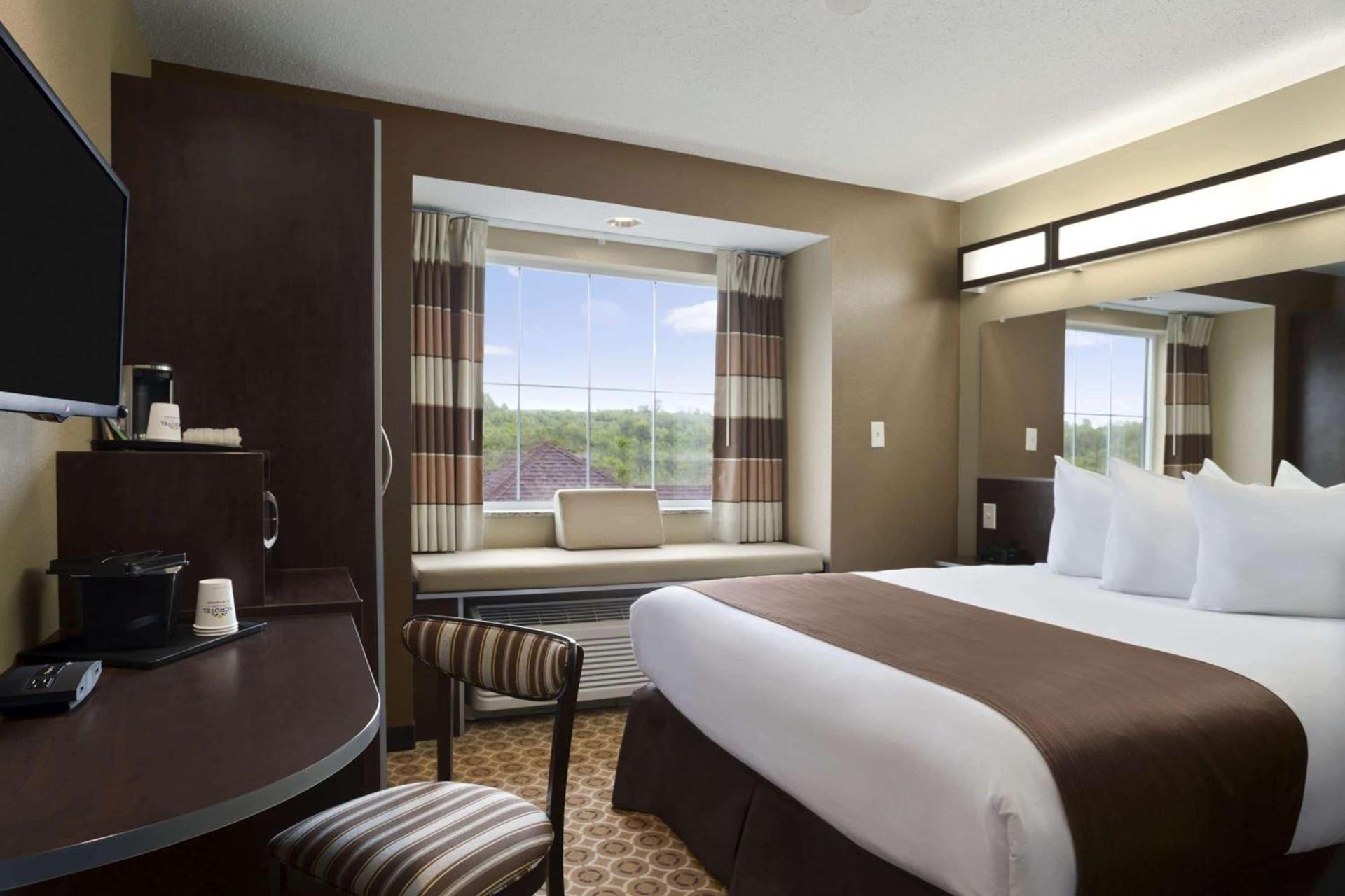 Sonesta Essential Fairmont photo 26