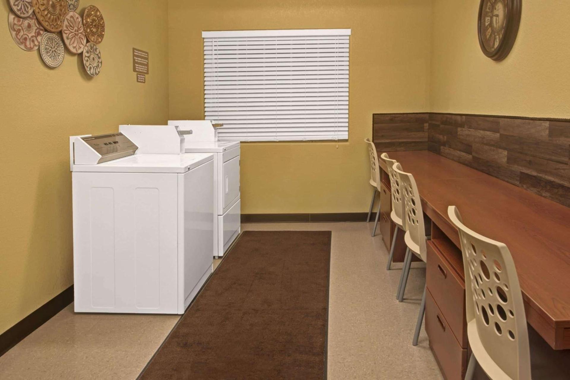 Microtel Inn & Suites - Cartersville photo 13