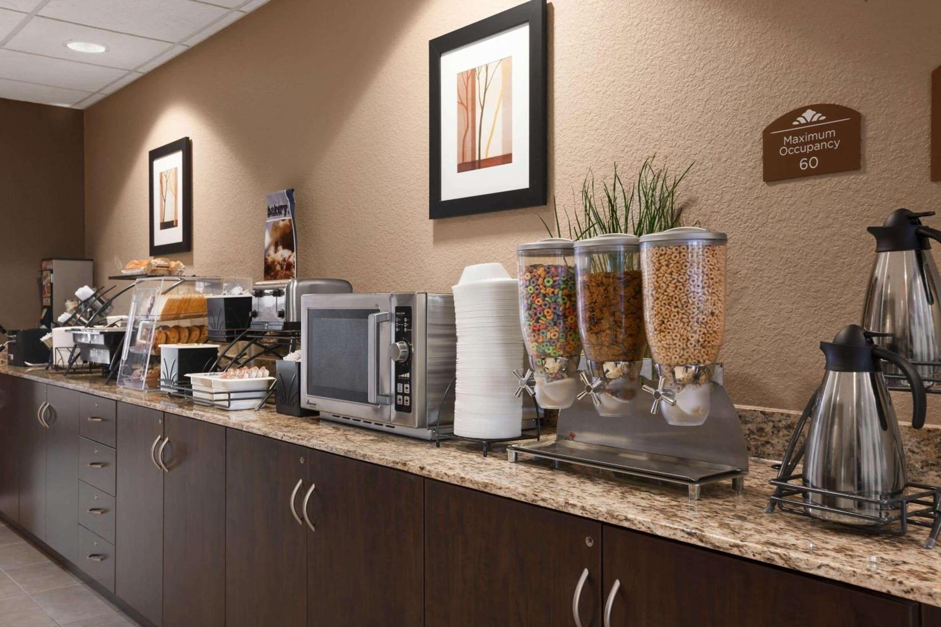 Microtel Inn & Suites Cotulla photo 27