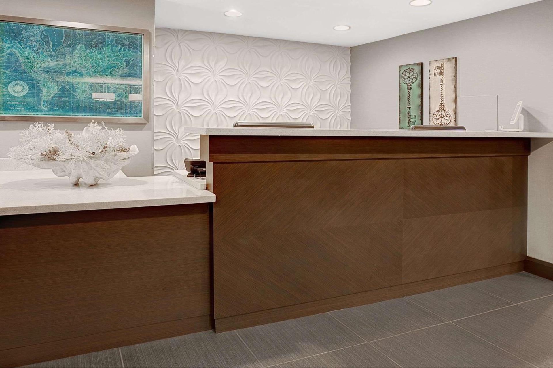Spark by Hilton Richardson Dallas photo 2