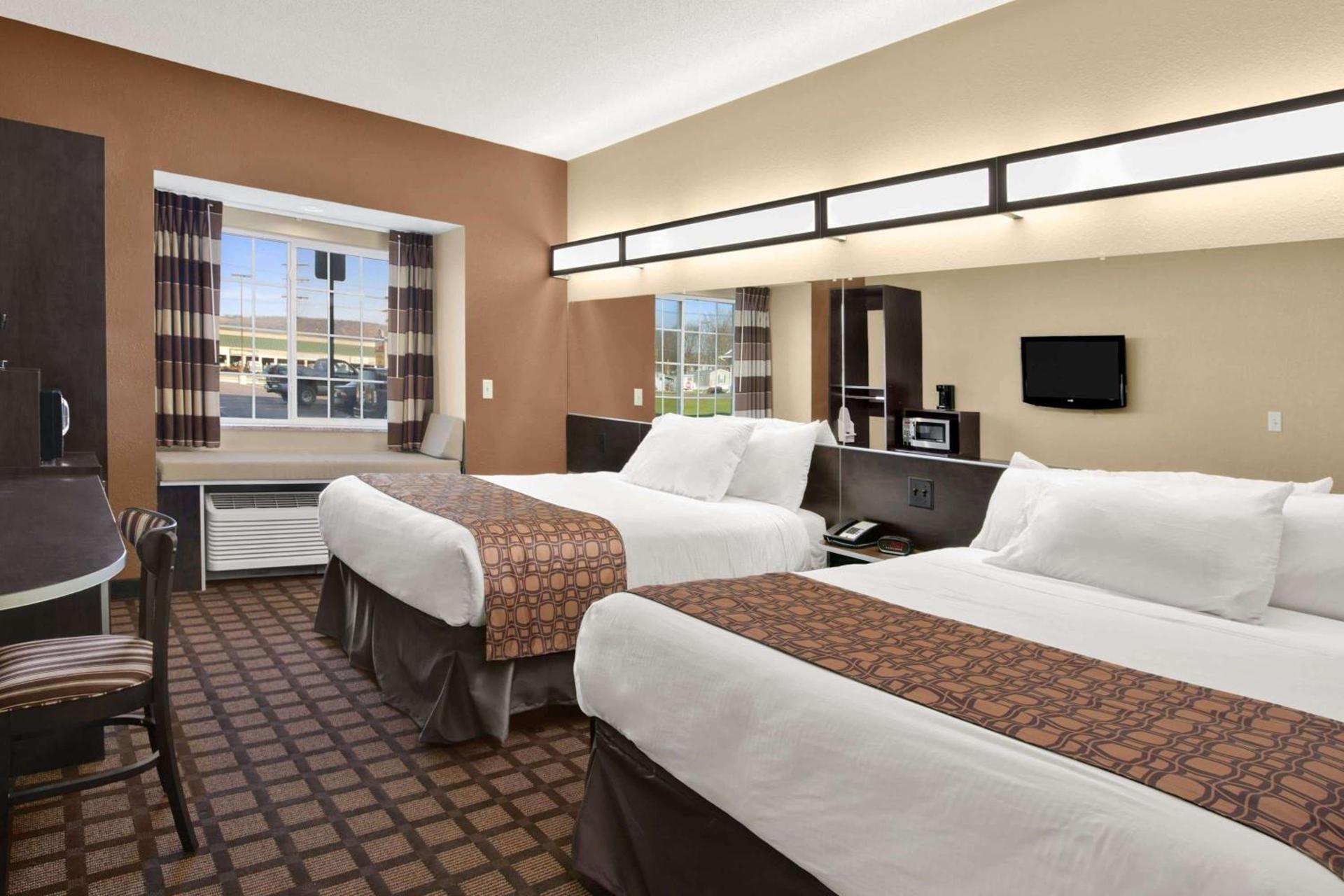 Microtel Inn & Suites-Sayre, PA photo 9