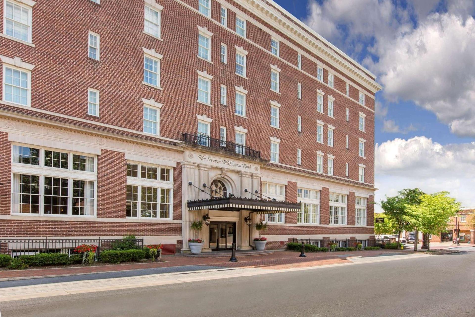 The George Washington - A Wyndham Grand Hotel photo 2
