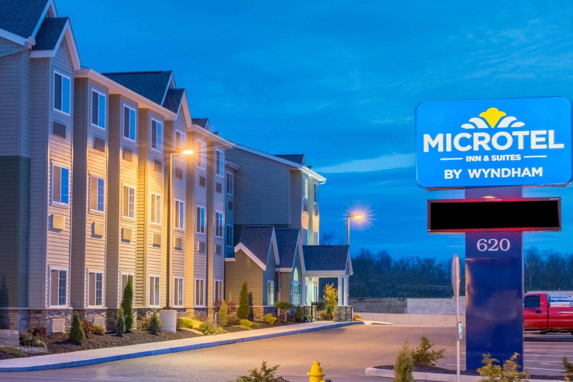 Microtel Inn & Suites by Wyndham Cadiz photo 2