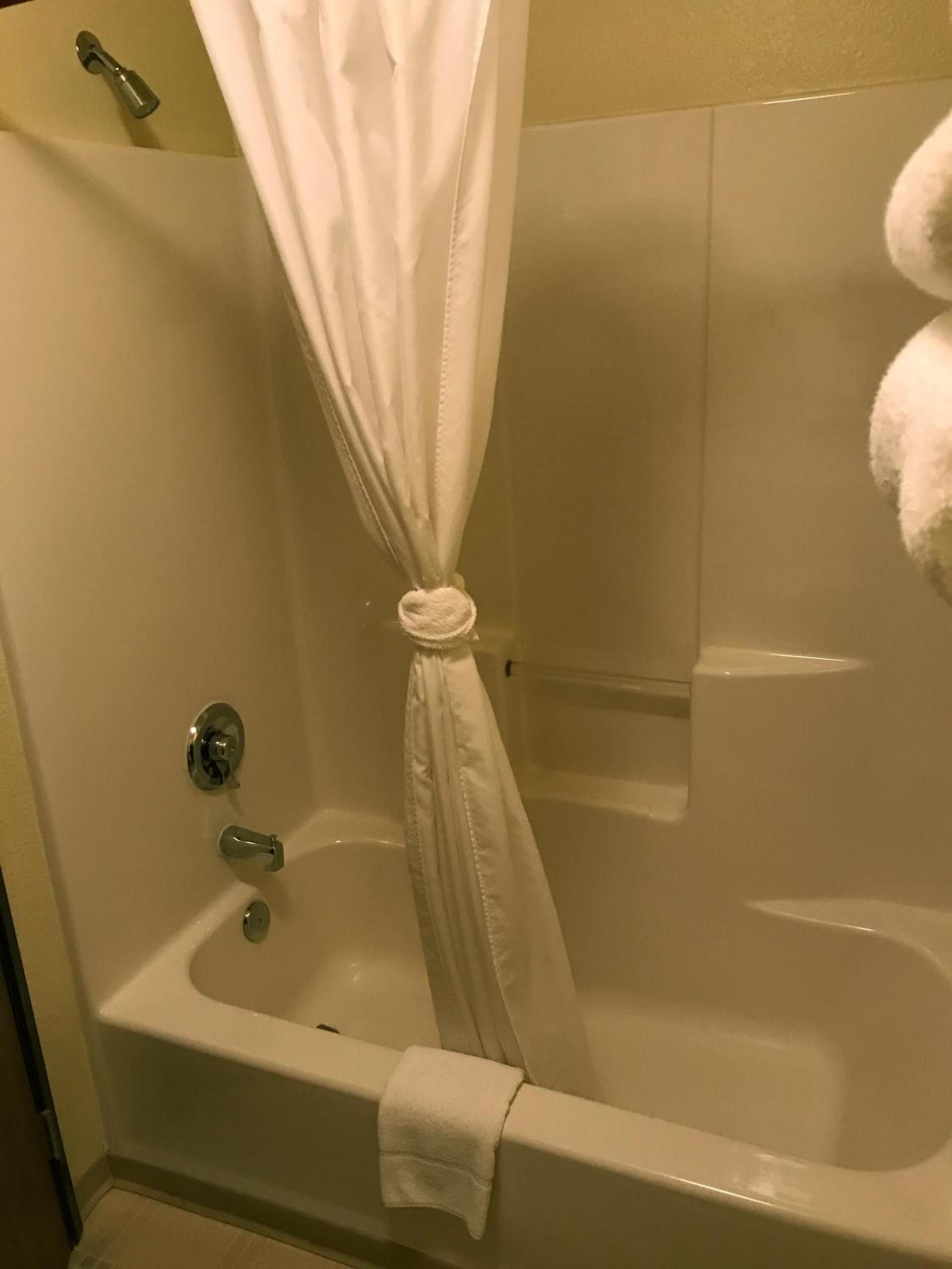 FairBridge Inn & Suites Kellogg photo 31
