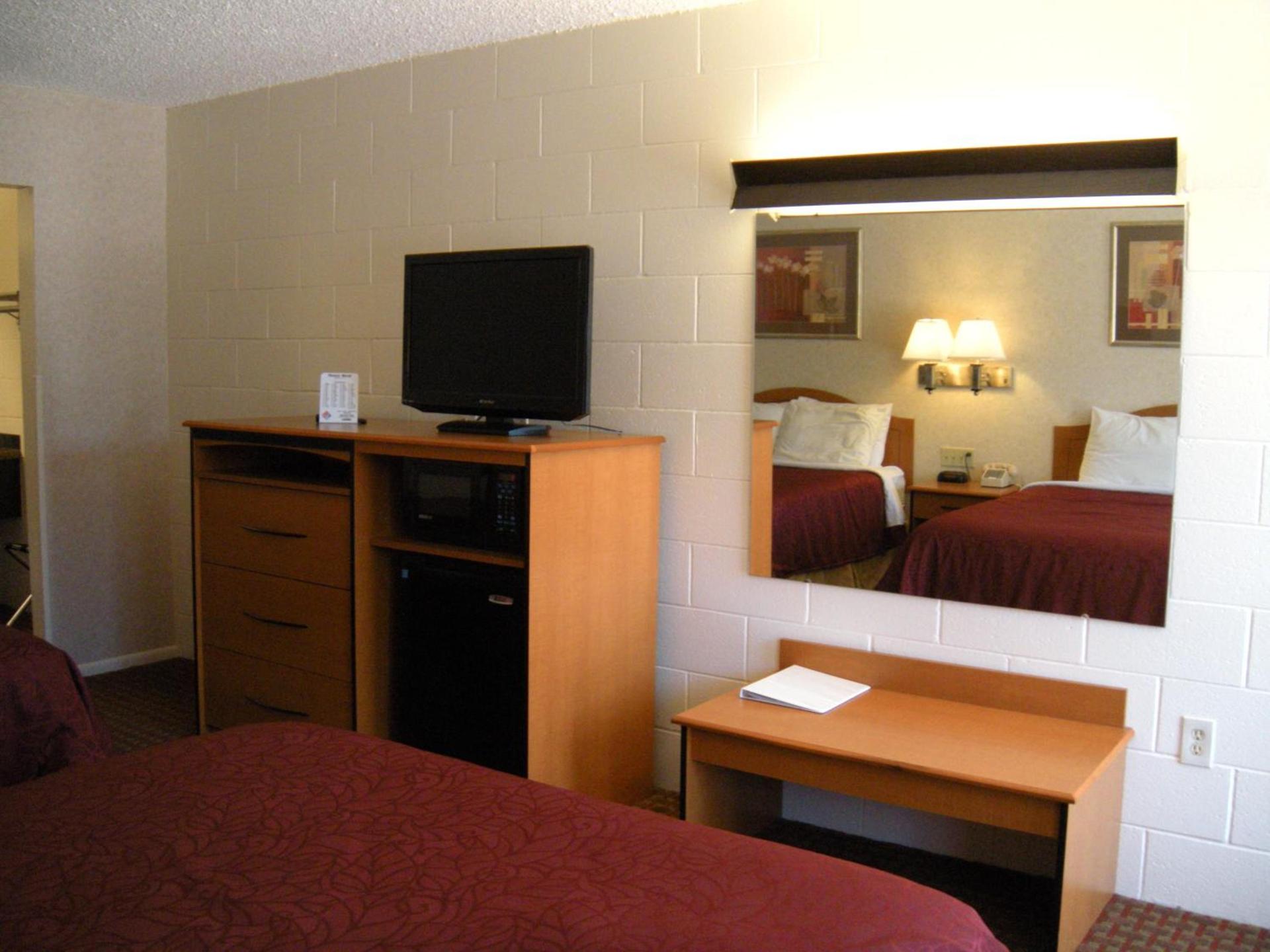 Motel West photo 29