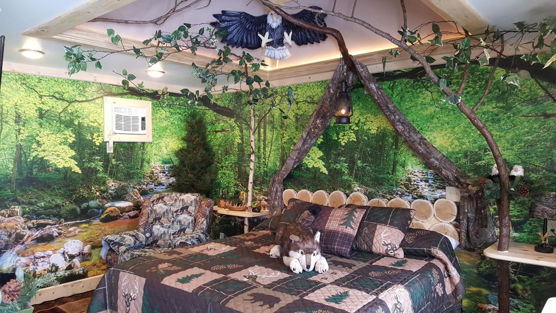 Bear Cove Inn photo 19