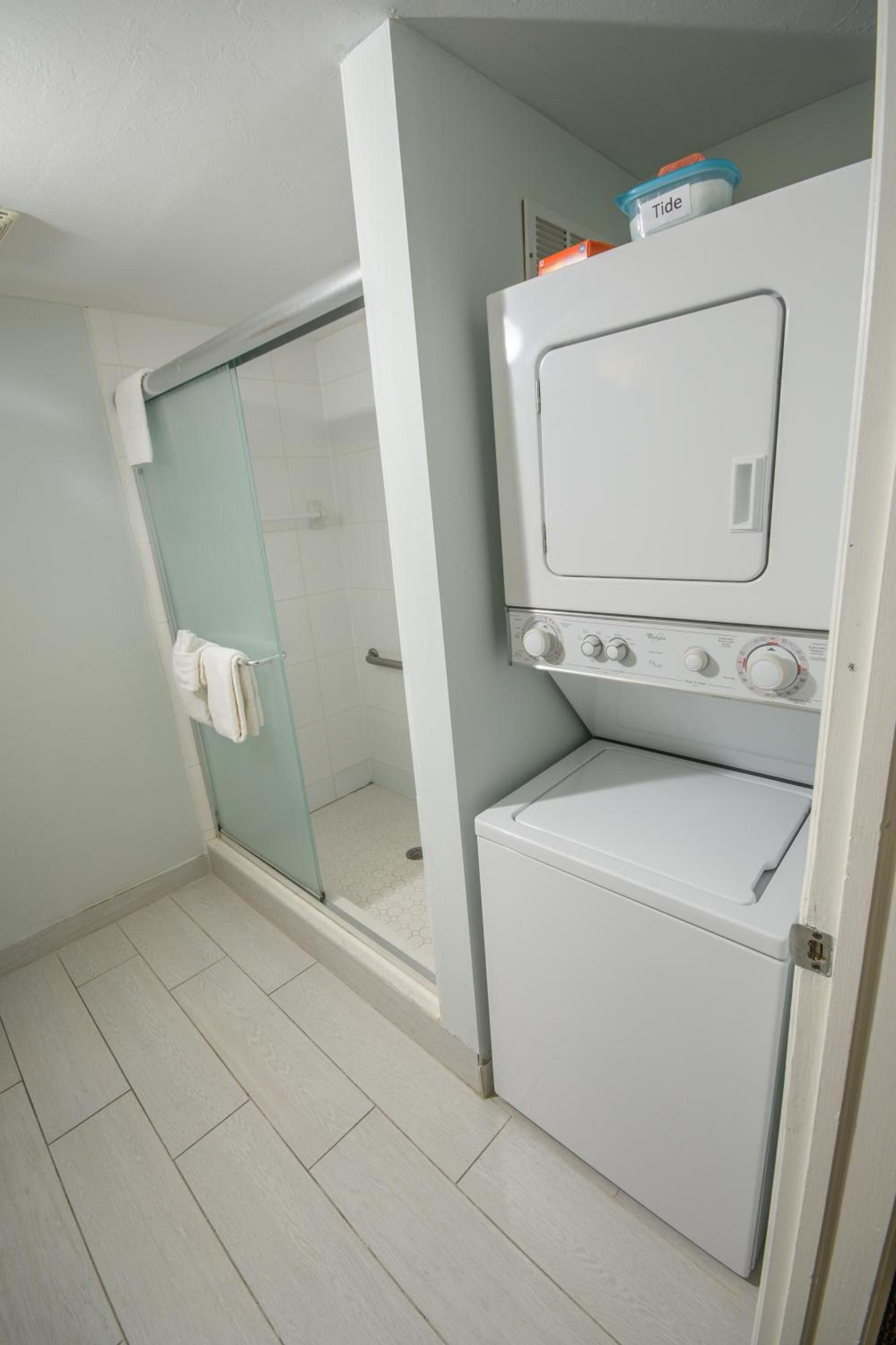 Edison Beach House photo 92