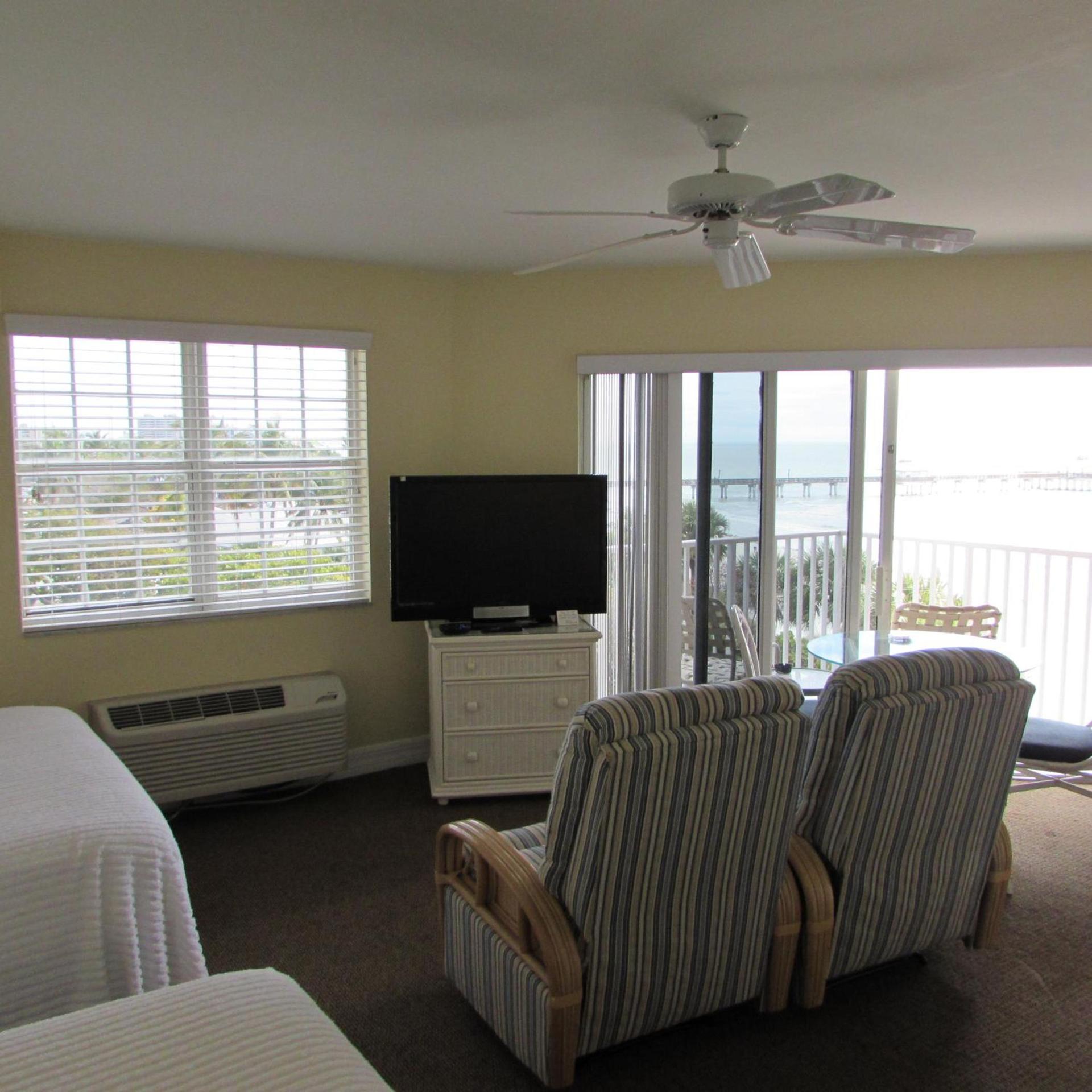 Edison Beach House photo 27