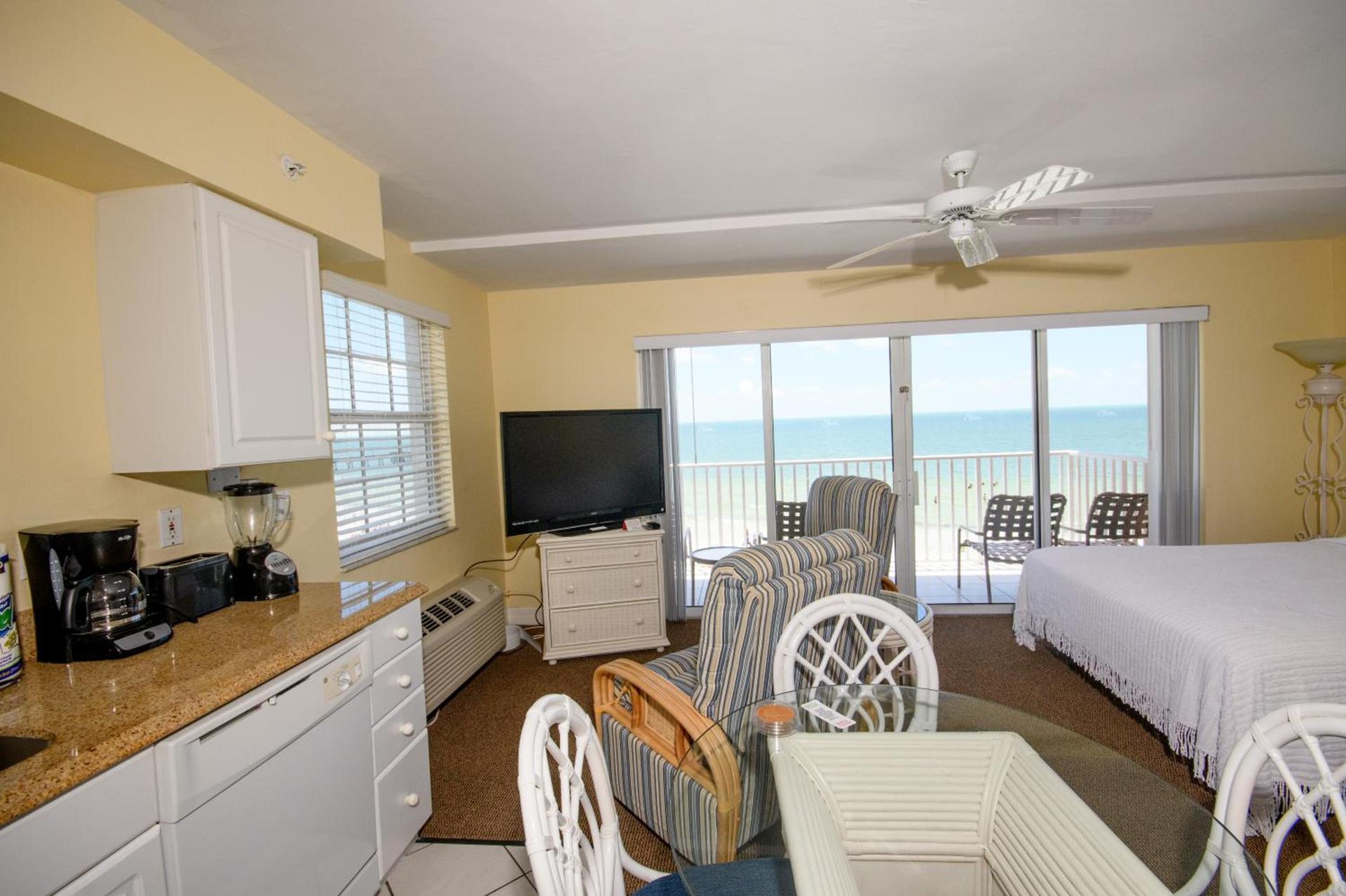 Edison Beach House photo 25