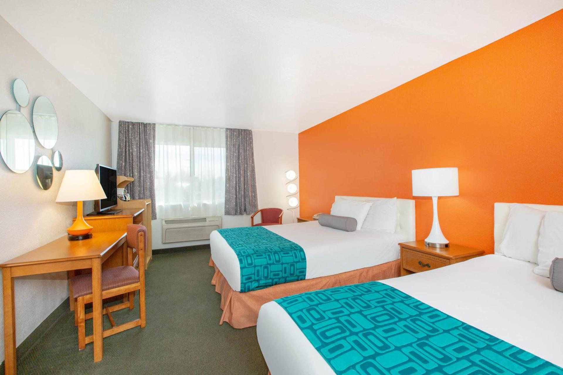 Howard Johnson by Wyndham Salem photo 10