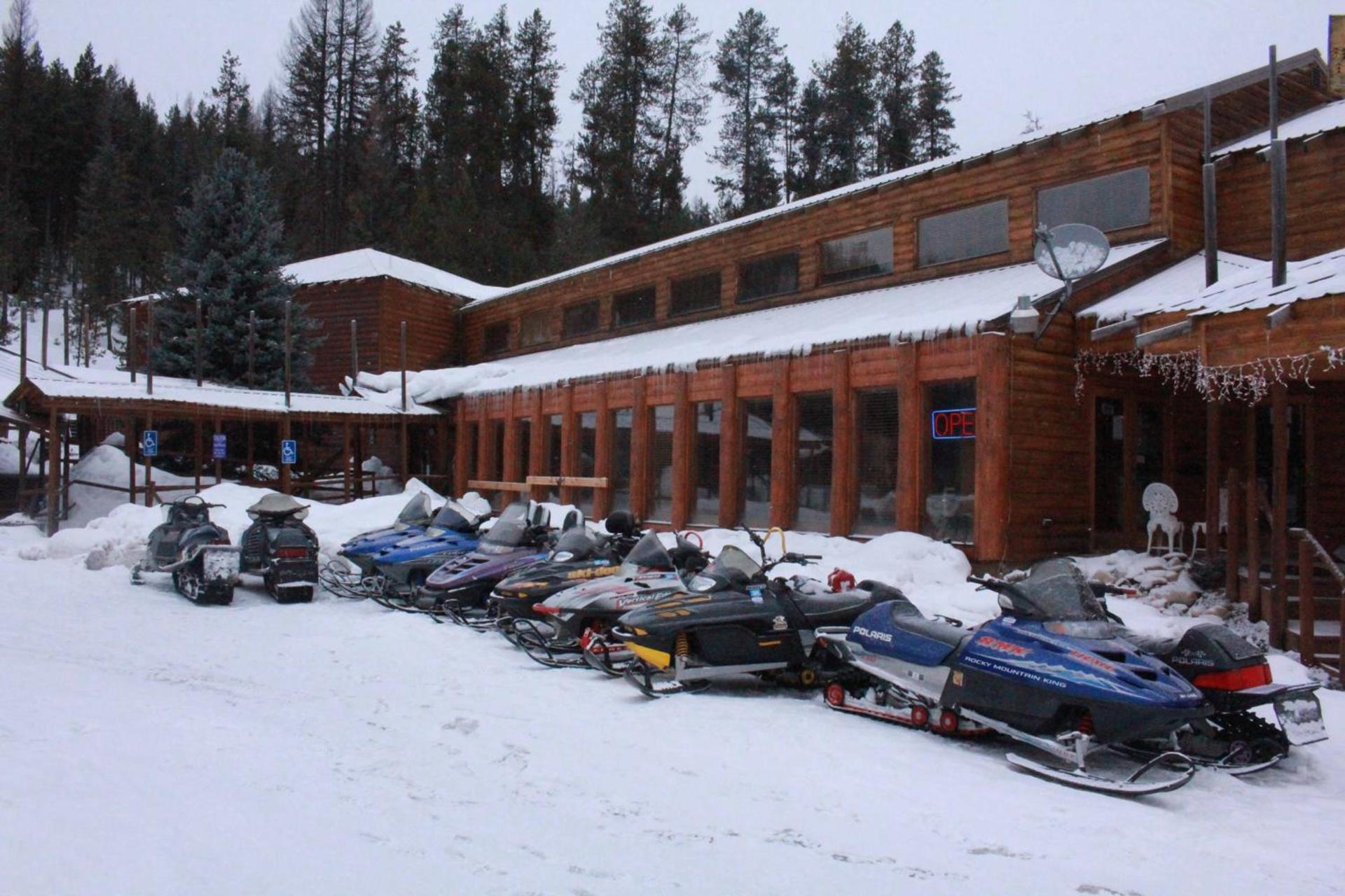 The Lodge at Lolo Hot Springs photo 9