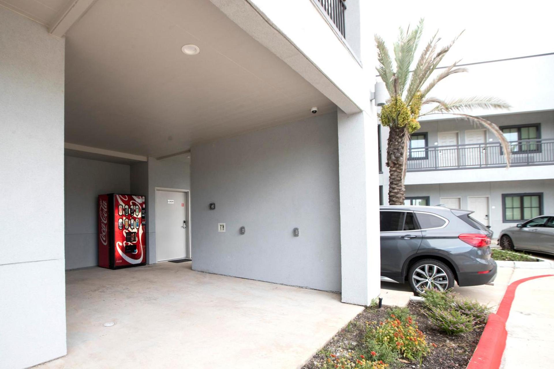 House Hotel photo 21