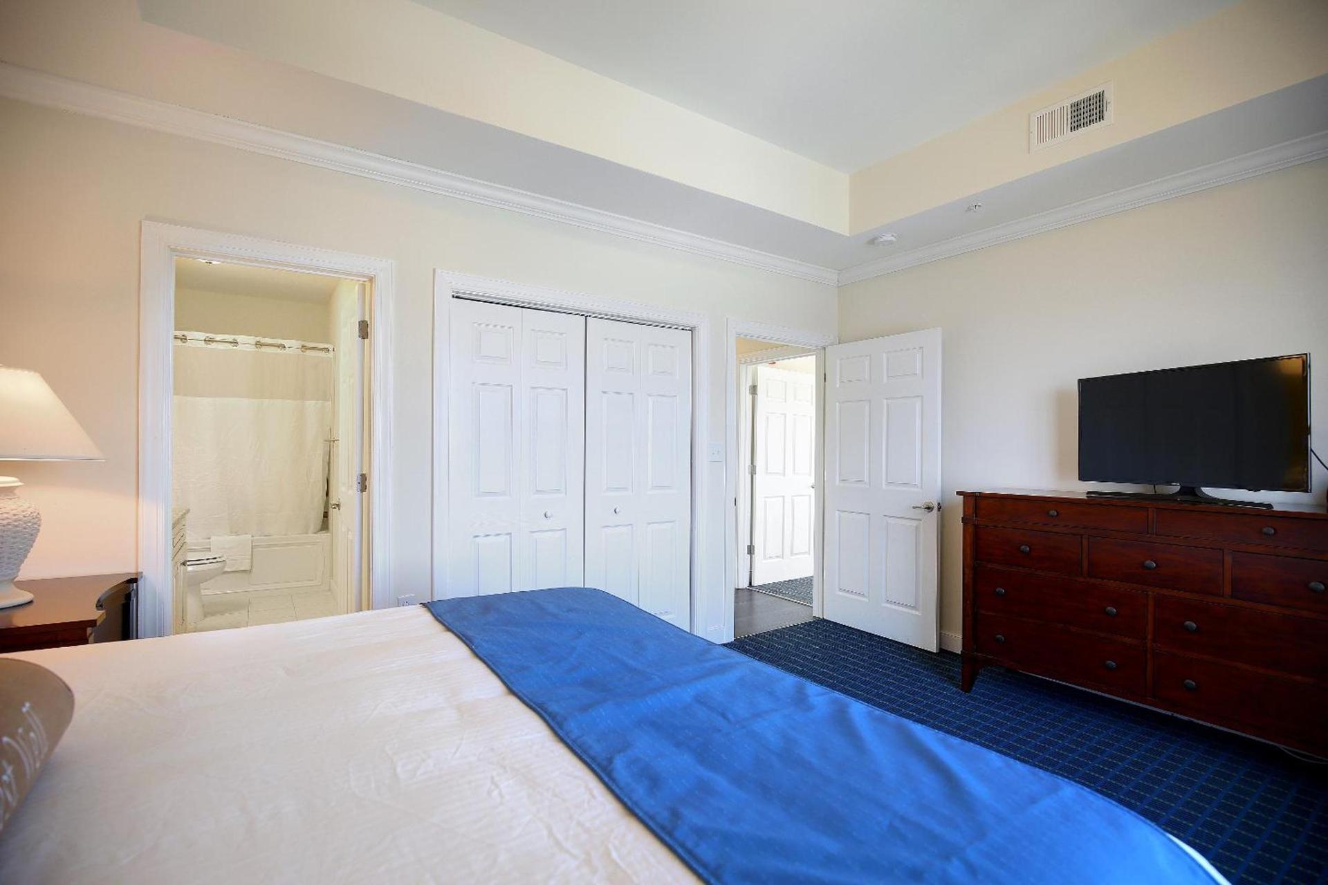 Waterside Resort photo 21