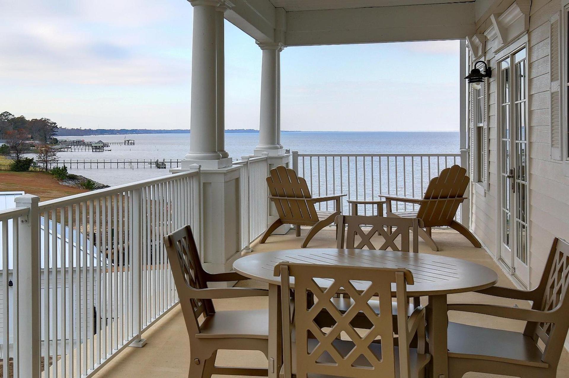Waterside Resort photo 10