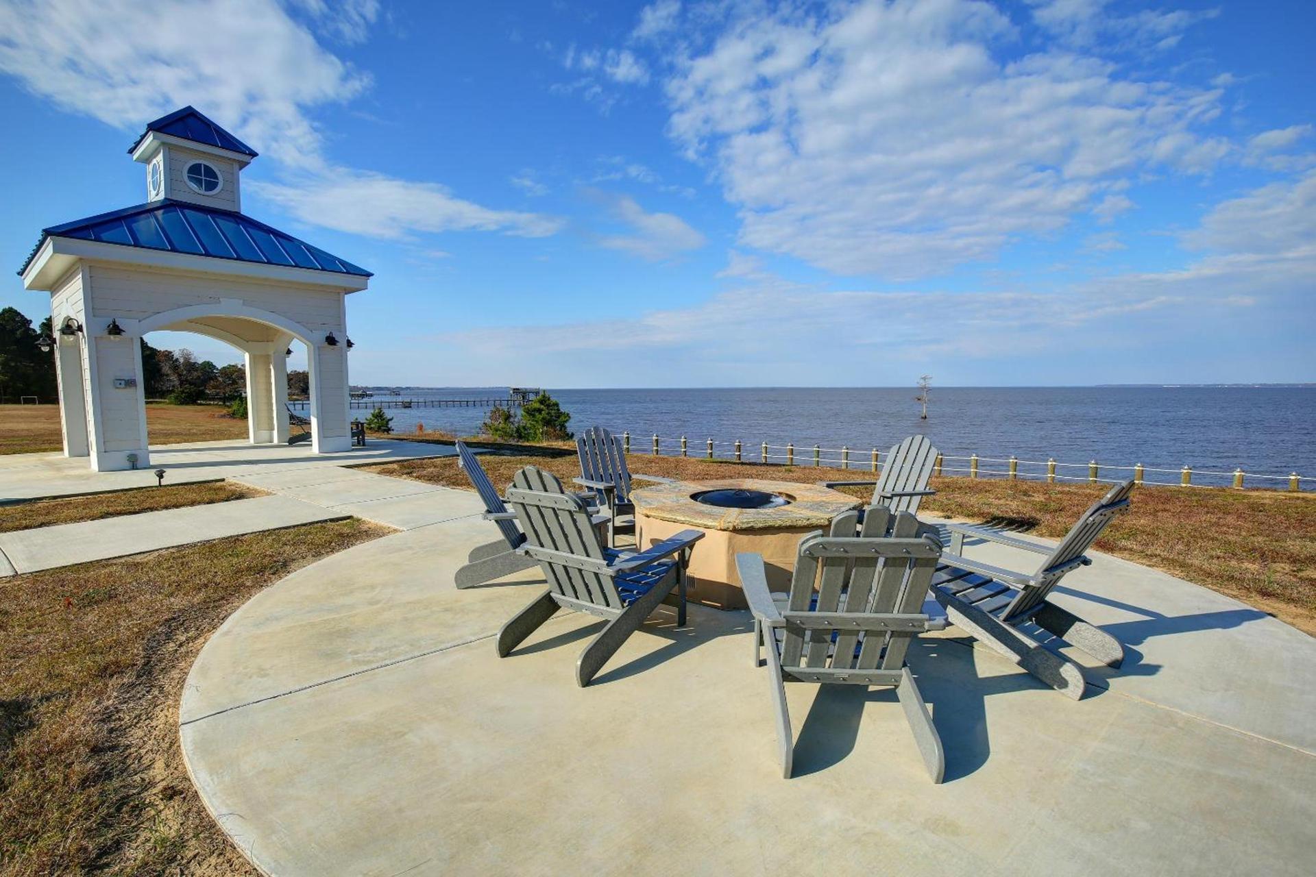 Waterside Resort photo 26