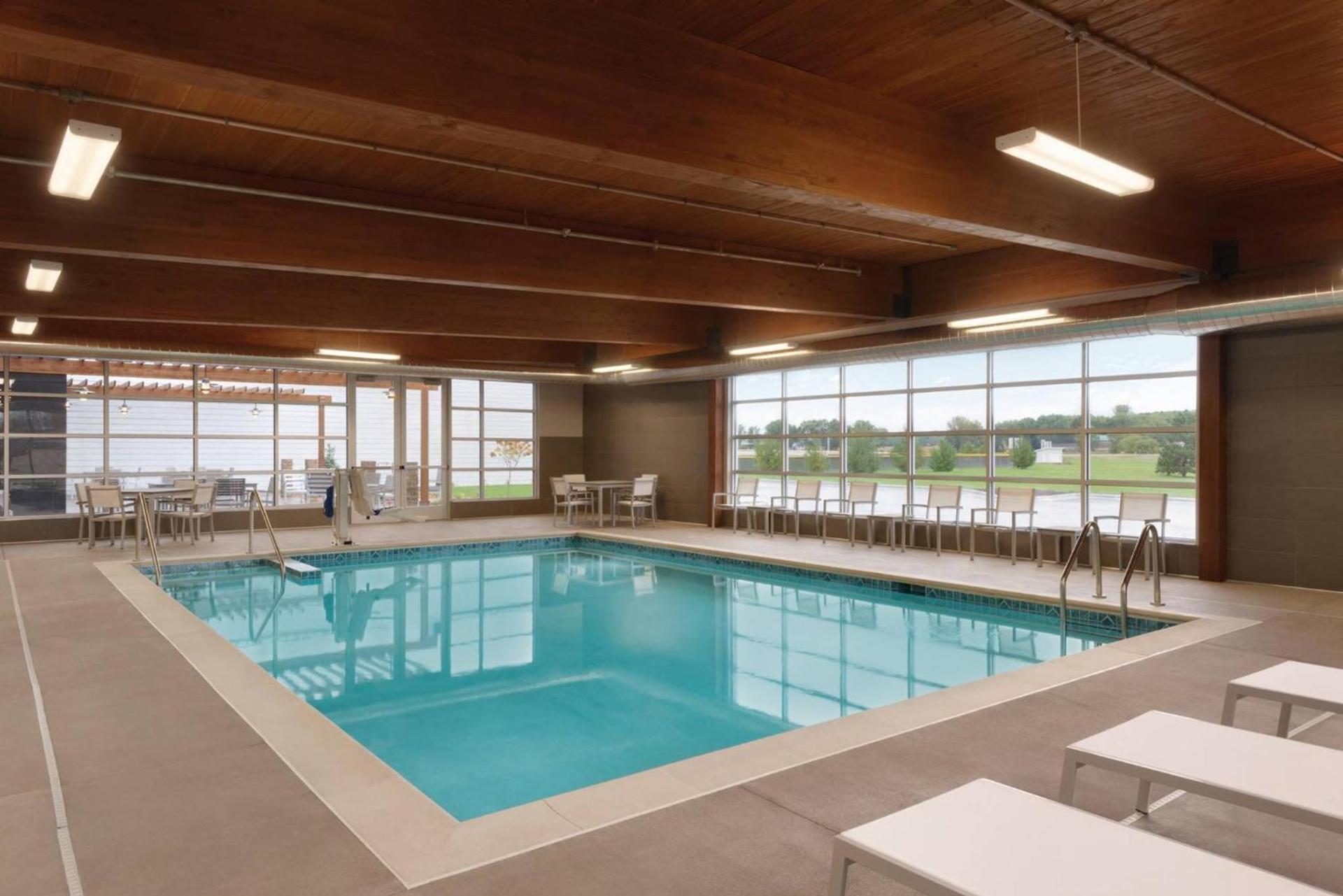 Country Inn & Suites by Radisson, Ft Atkinson, WI photo 53