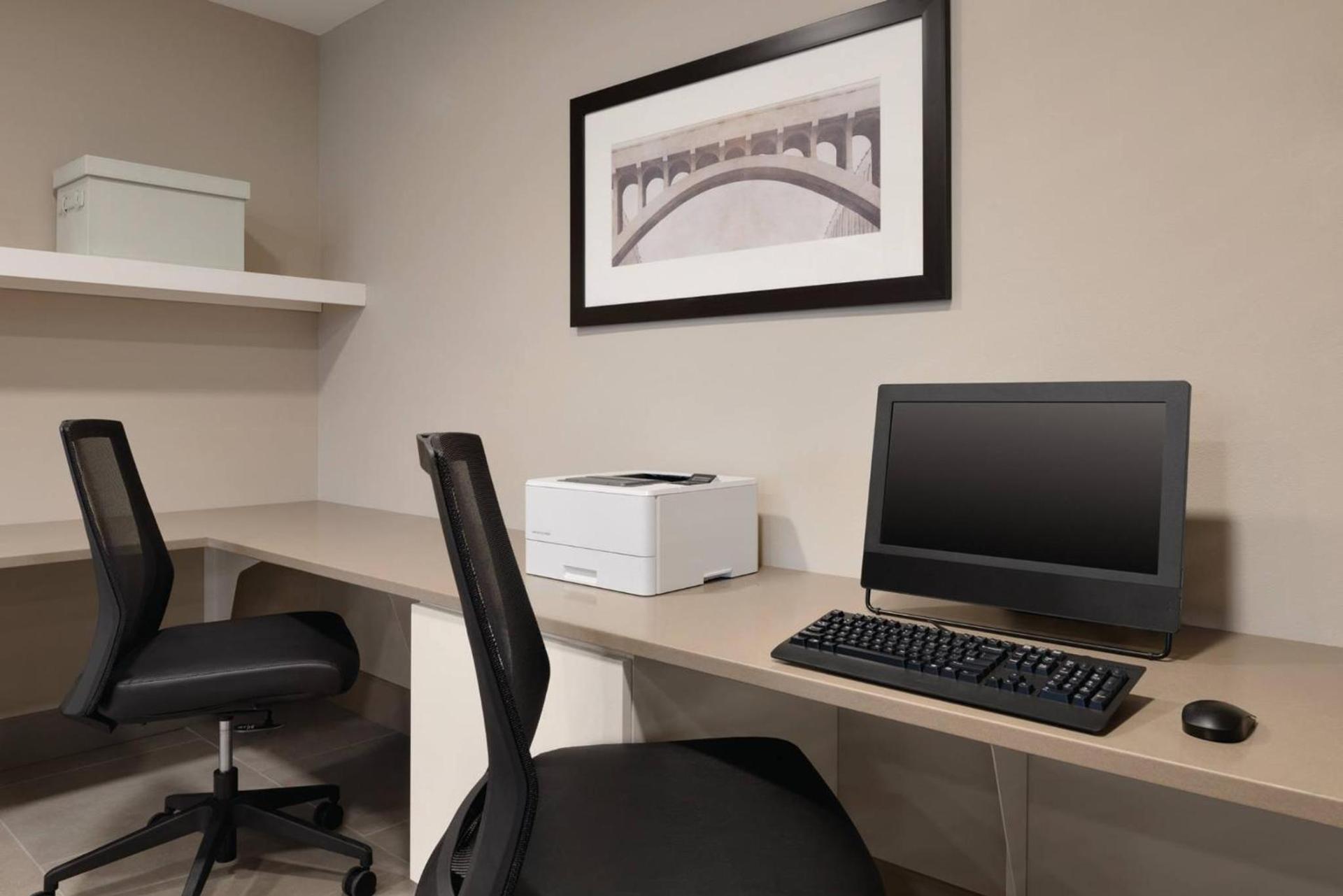 Country Inn & Suites by Radisson, Ft Atkinson, WI photo 55
