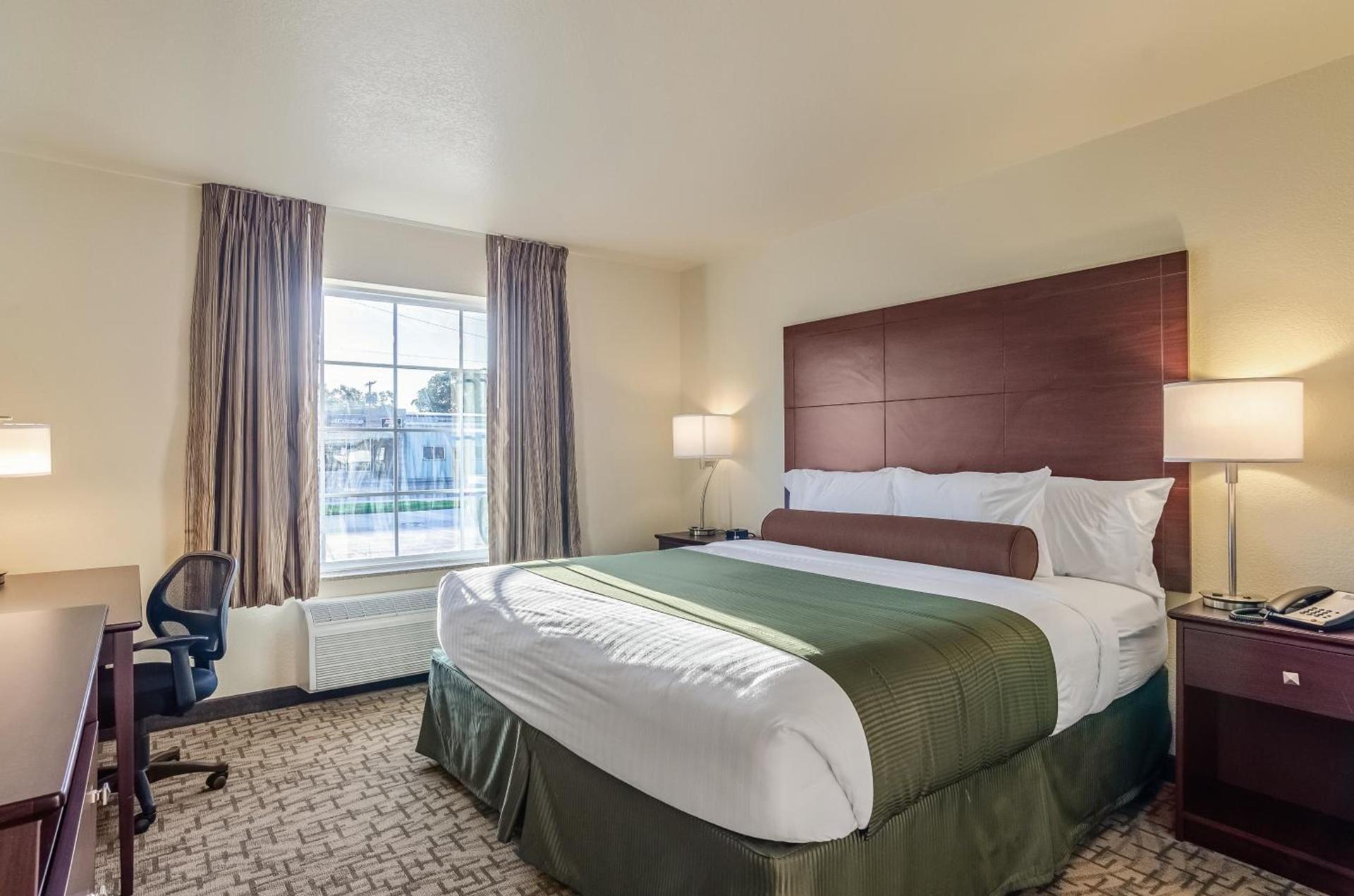 Cobblestone Inn & Suites - Bridgeport photo 20