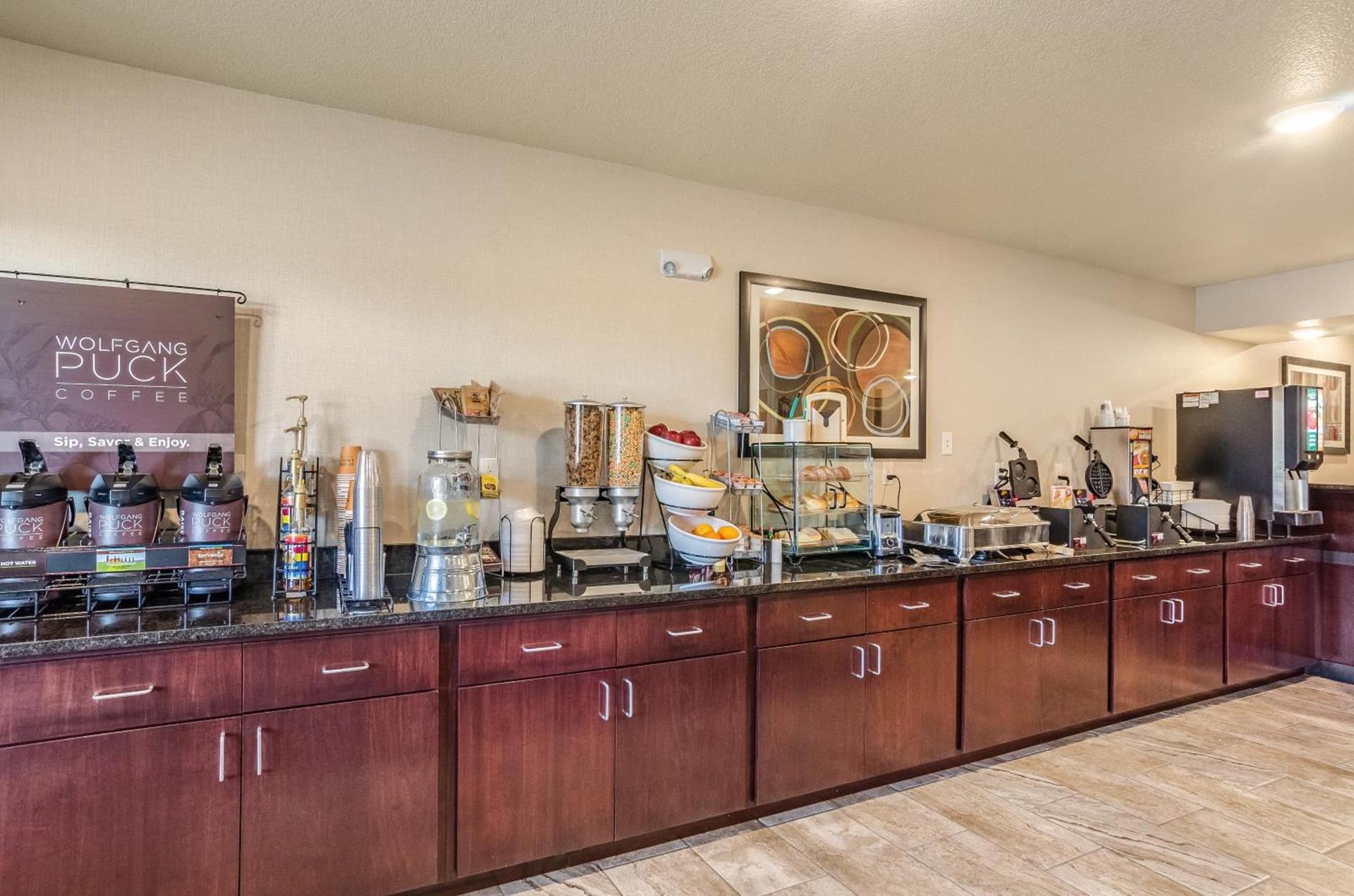 Cobblestone Inn & Suites - Bridgeport photo 15