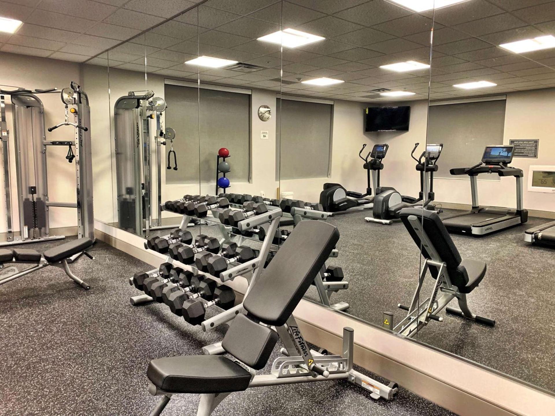 Best Western Premier Hotel at Fisher's Landing photo 17