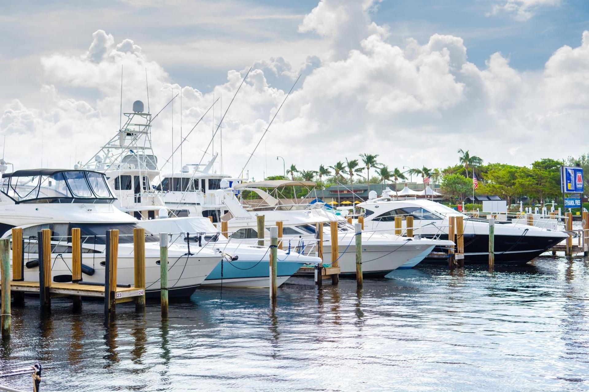 Sands Harbor Resort and Marina photo 18