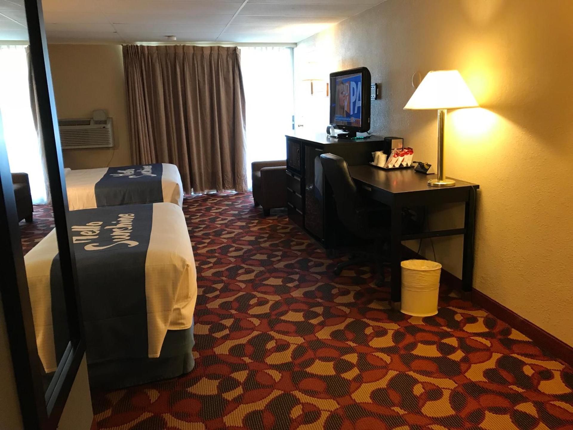 Days Inn By Wyndham Carlisle North photo 28