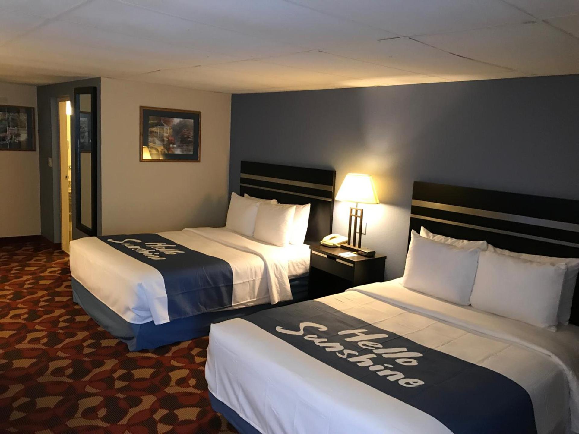 Days Inn By Wyndham Carlisle North photo 29