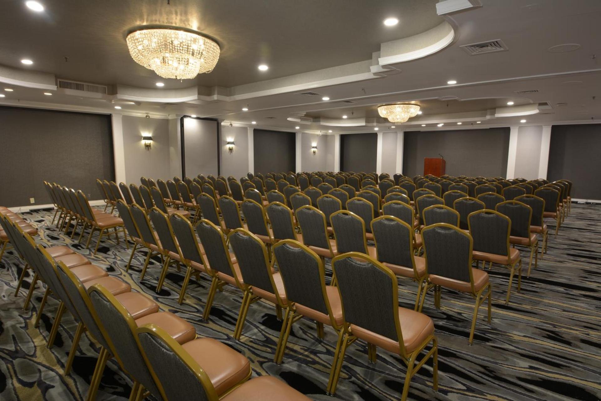Adria Hotel and Conference Center photo 5
