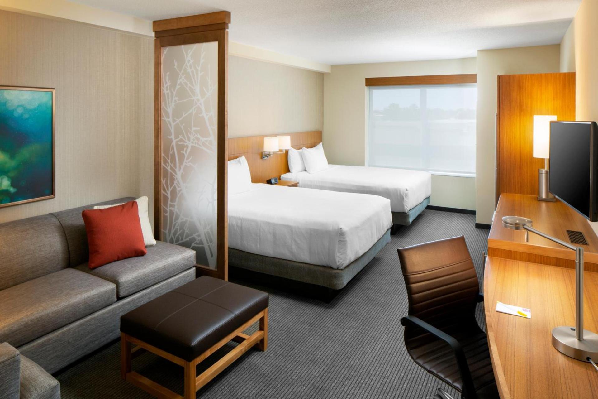 Hyatt Place Sumter/Downtown photo 2