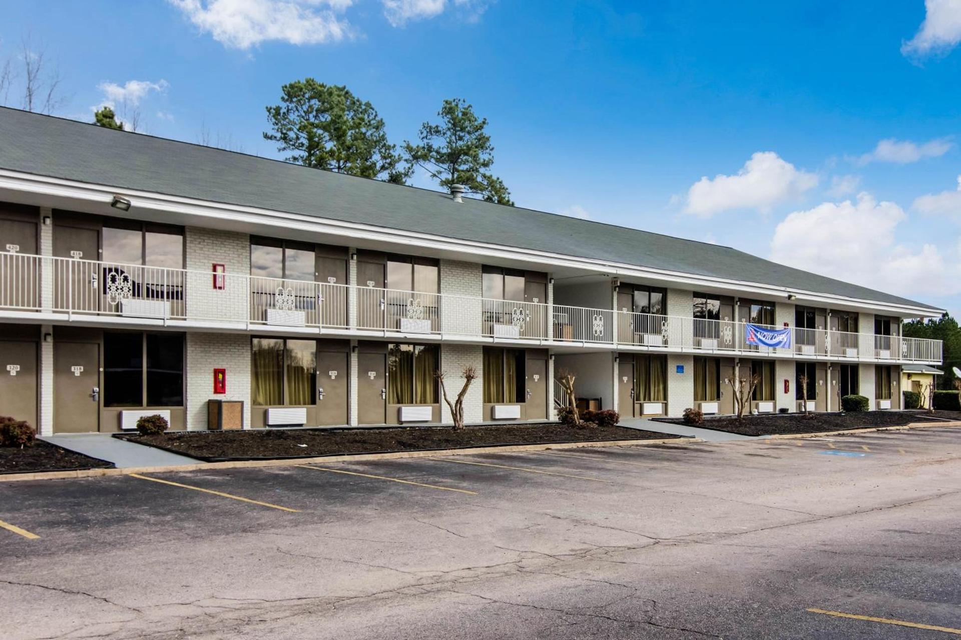 Studio 6 Extended Stay - Lagrange, GA photo 40