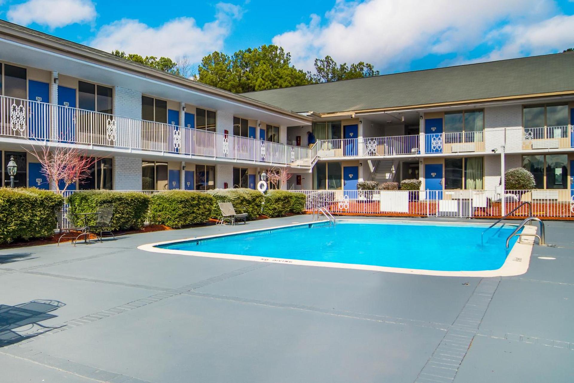 Studio 6 Extended Stay - Lagrange, GA photo 50