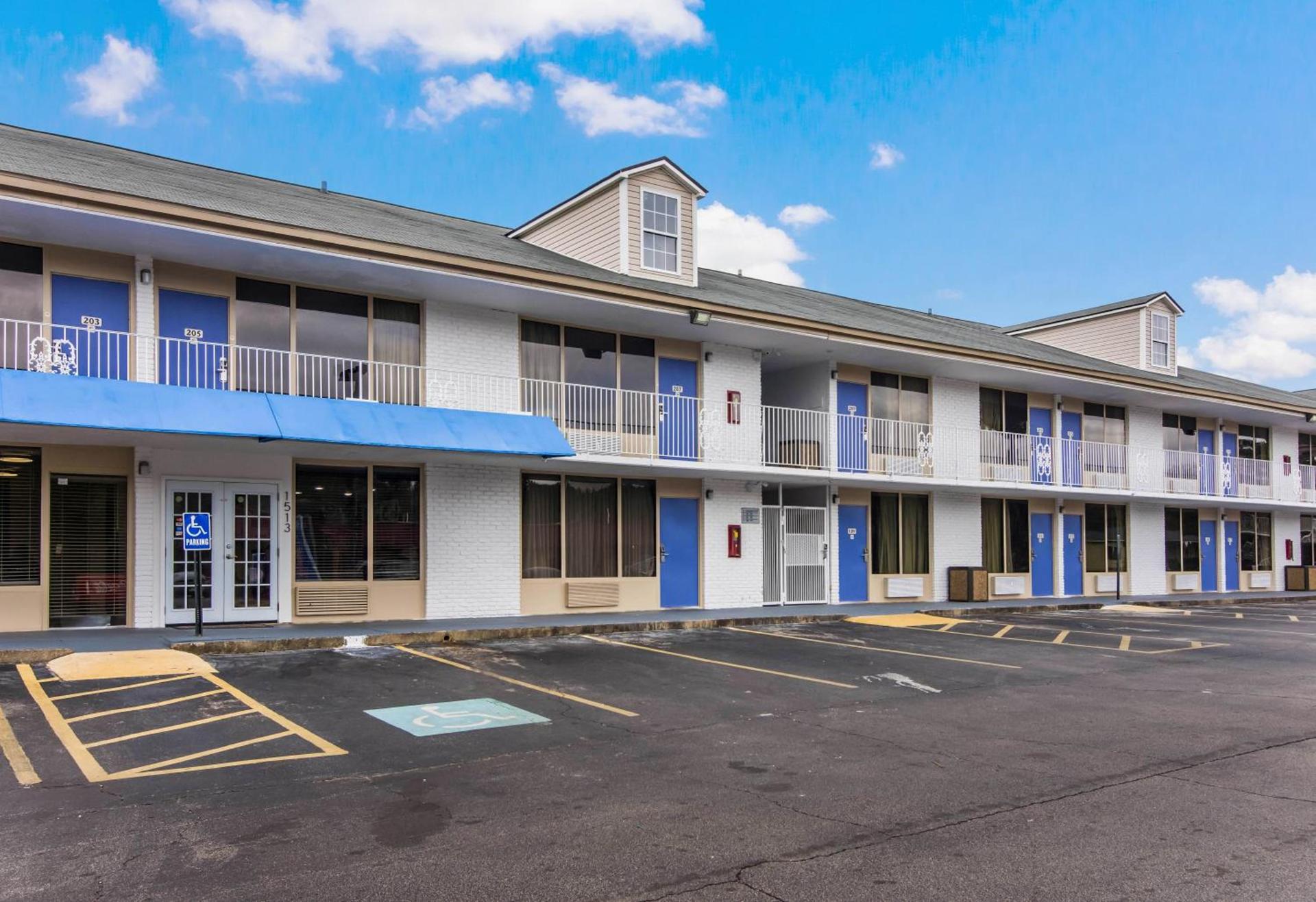Studio 6 Extended Stay - Lagrange, GA photo 57