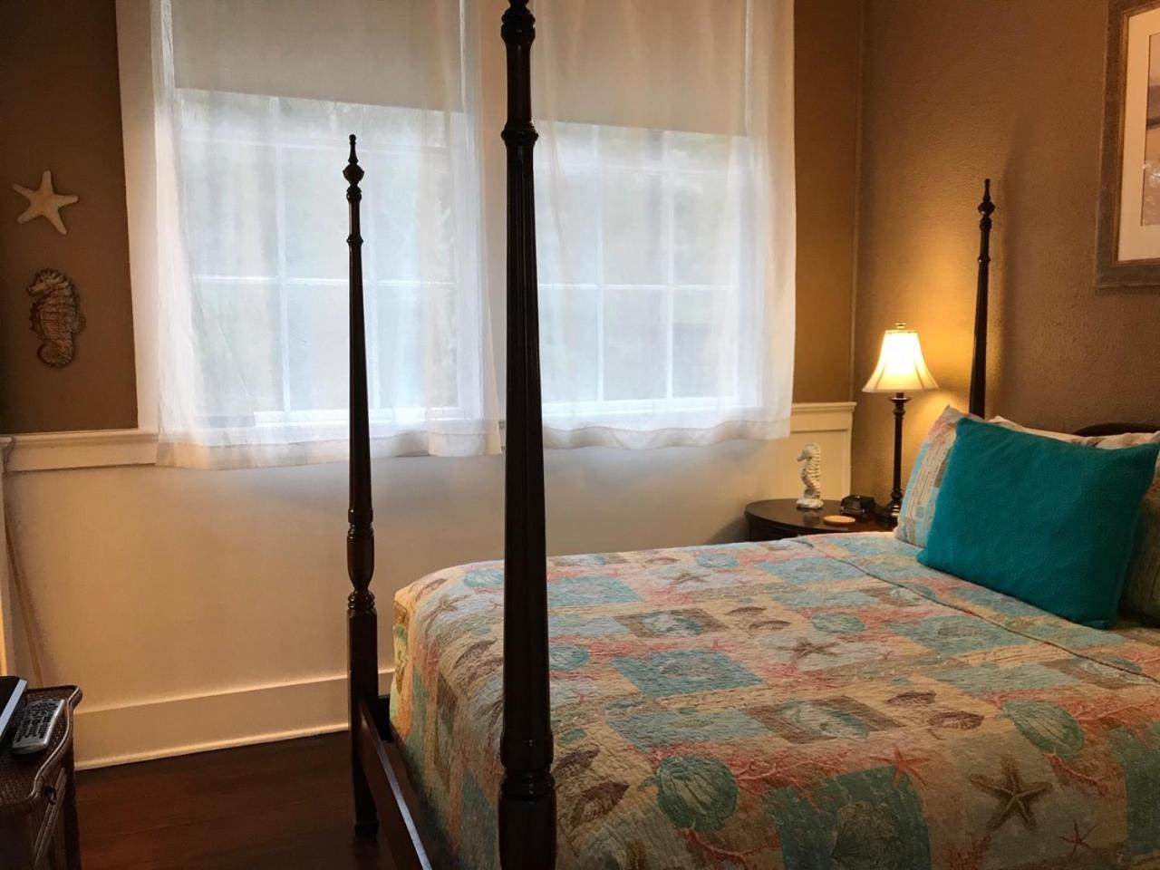 Inn at Harbour Village photo 8