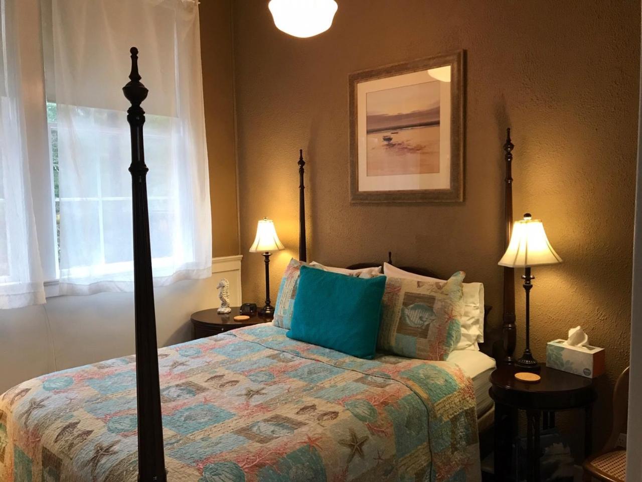 Inn at Harbour Village photo 9