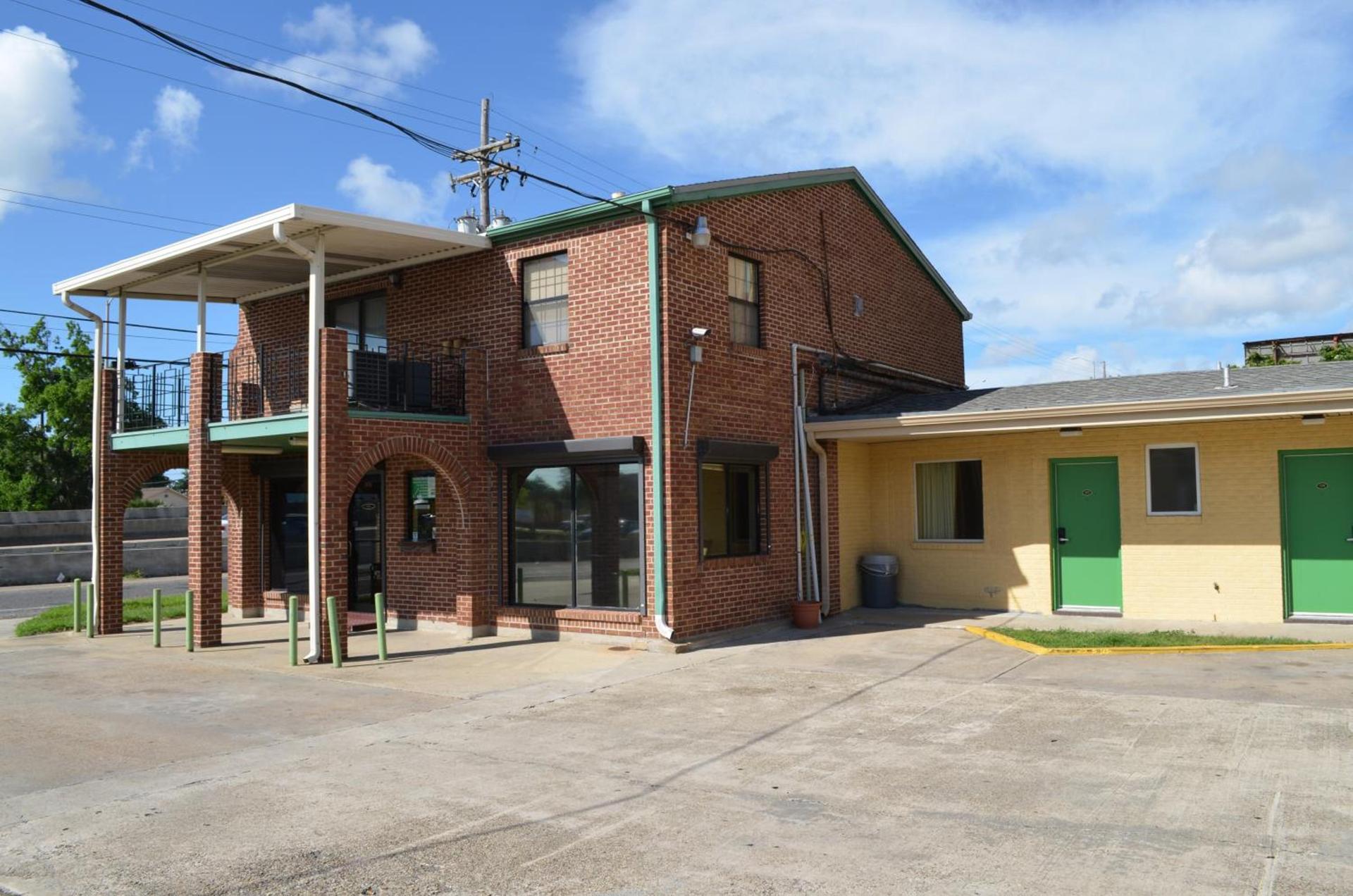 Royal Inn Of New Orleans photo 1