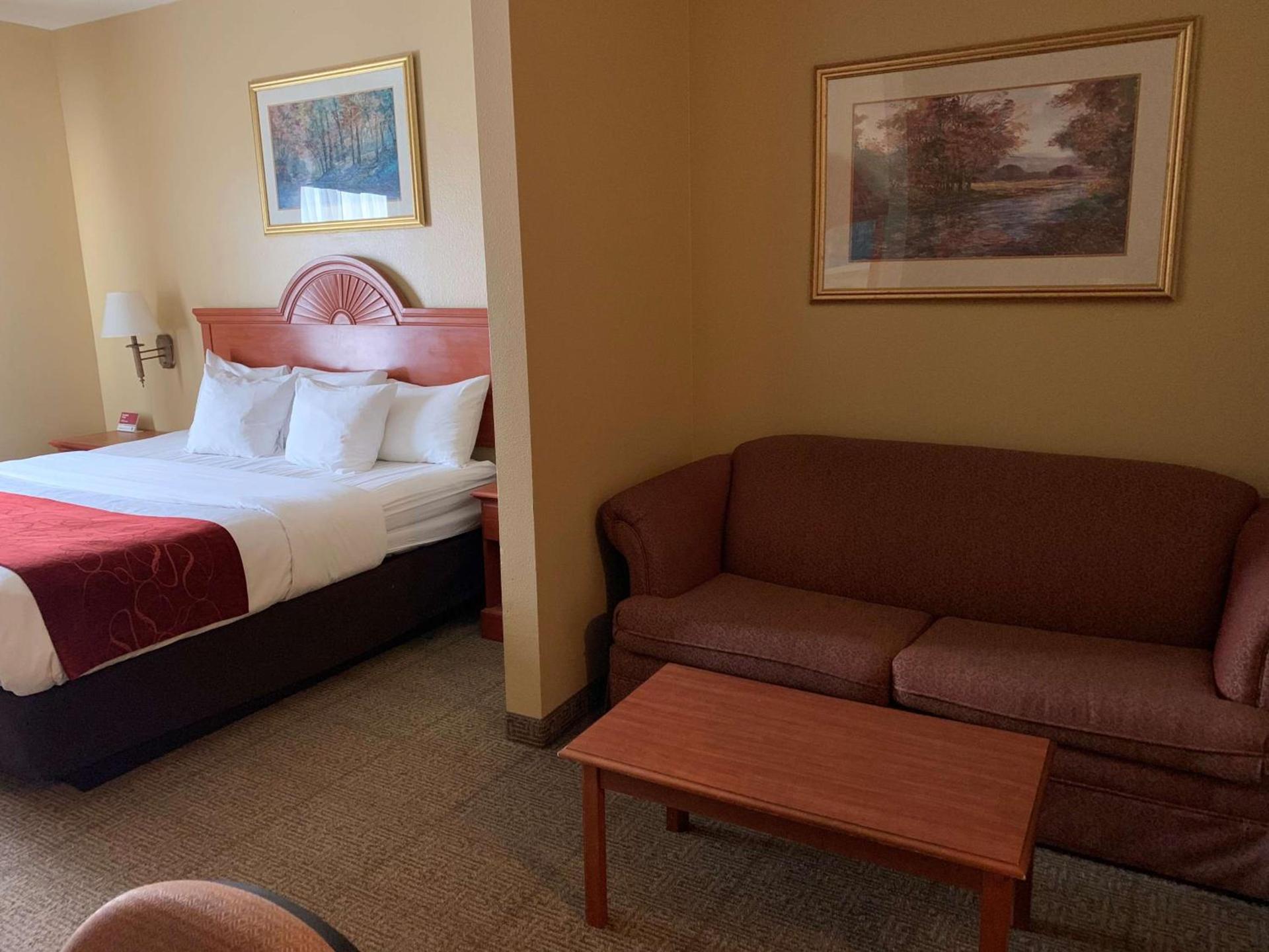 SureStay Plus Hotel by Best Western Mesquite photo 15