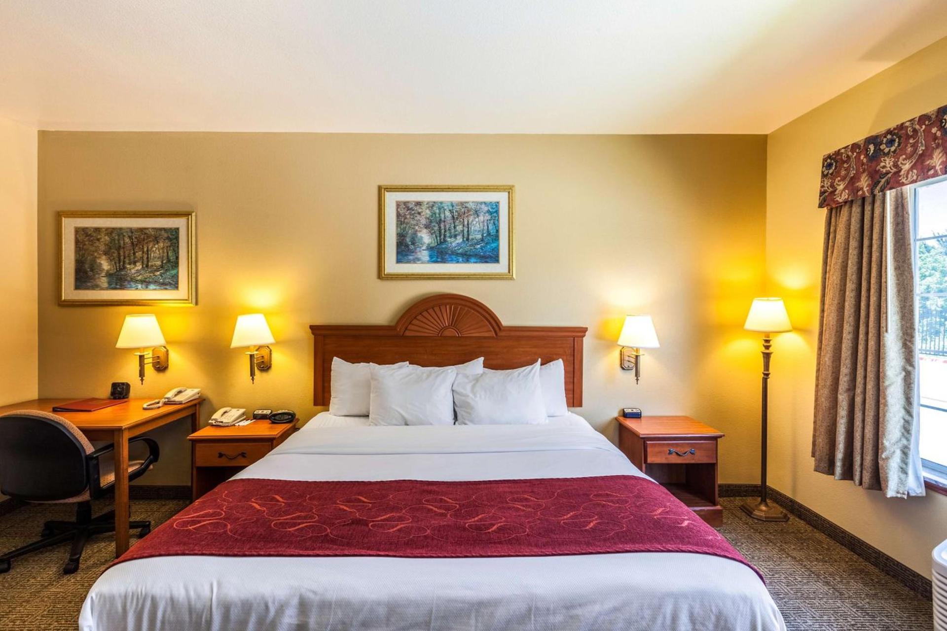SureStay Plus Hotel by Best Western Mesquite photo 11