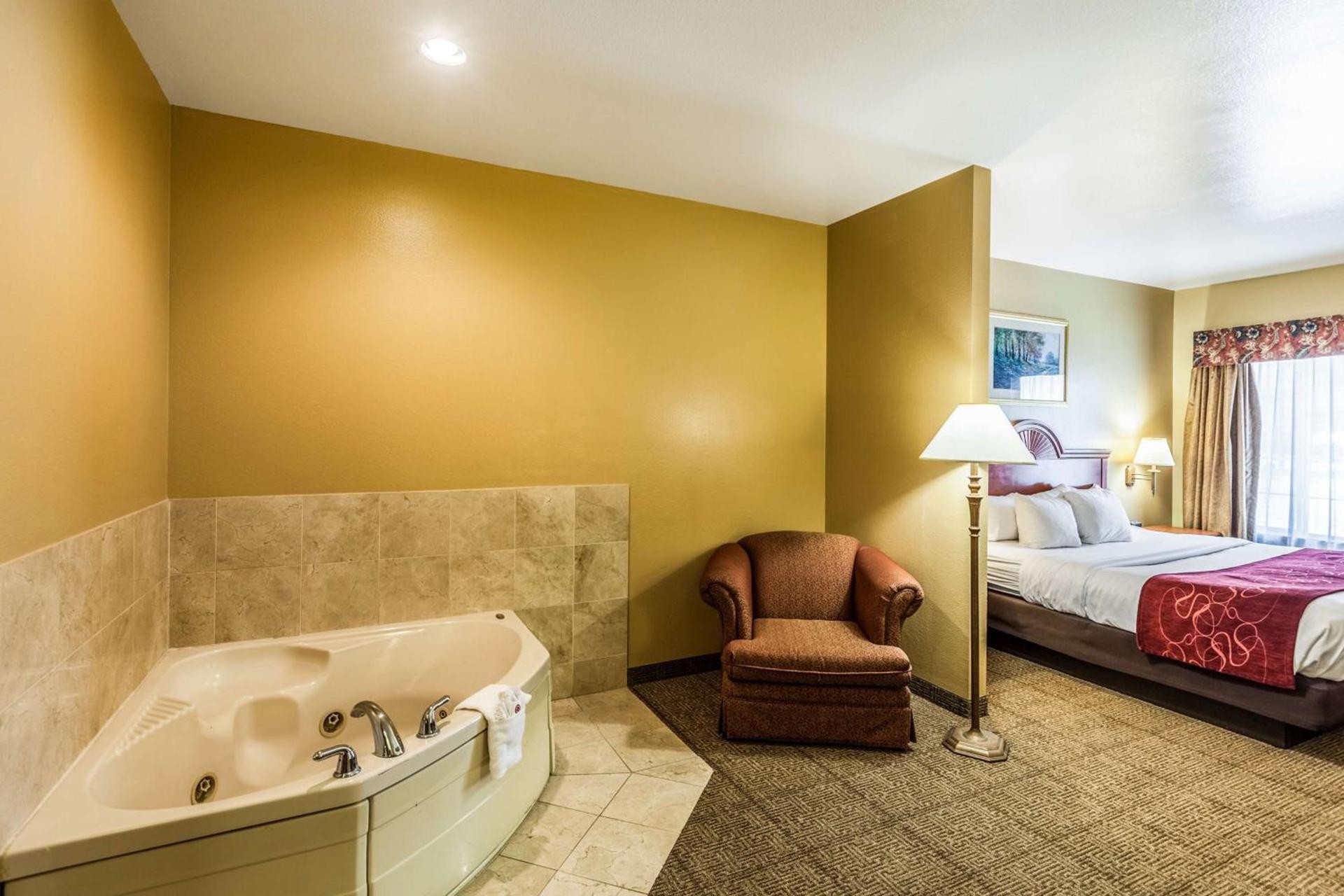SureStay Plus Hotel by Best Western Mesquite photo 16