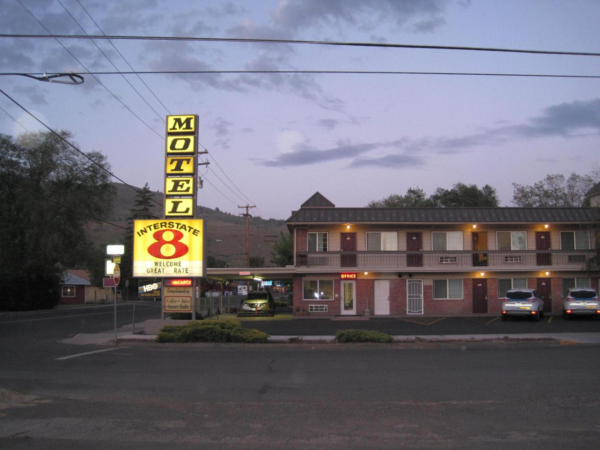 Interstate 8 Motel photo 10