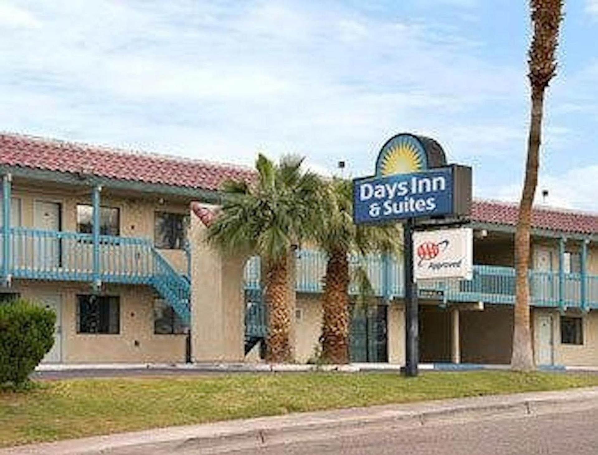 Days Inn & Suites by Wyndham Needles photo 27