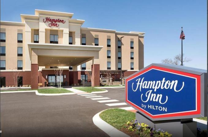 Hampton Inn by Hilton Spring Hill, TN photo 31