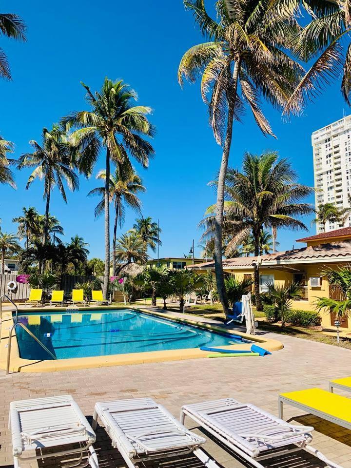 Ebb Tide Resort photo 30