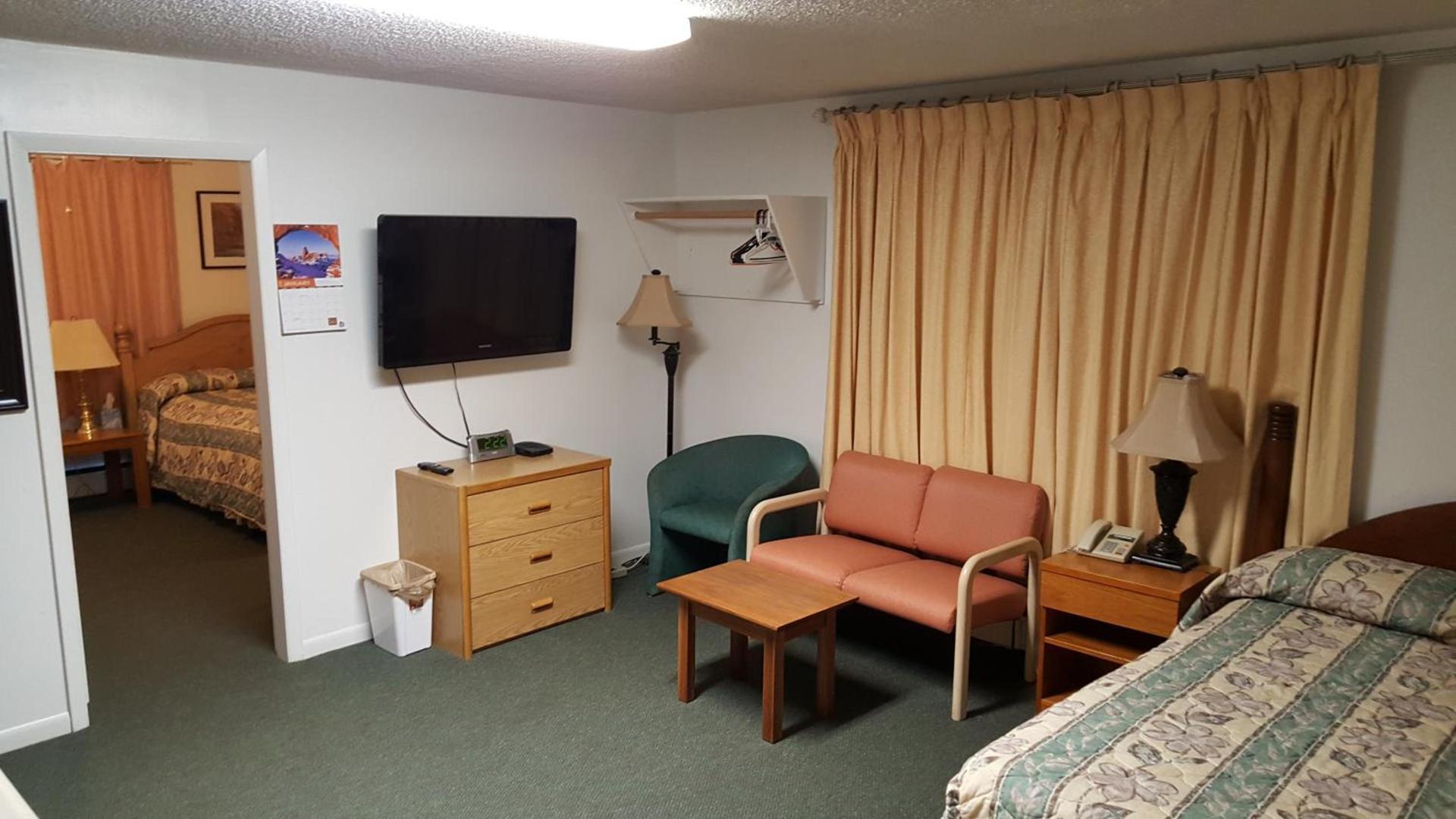 Borealis Inn photo 7