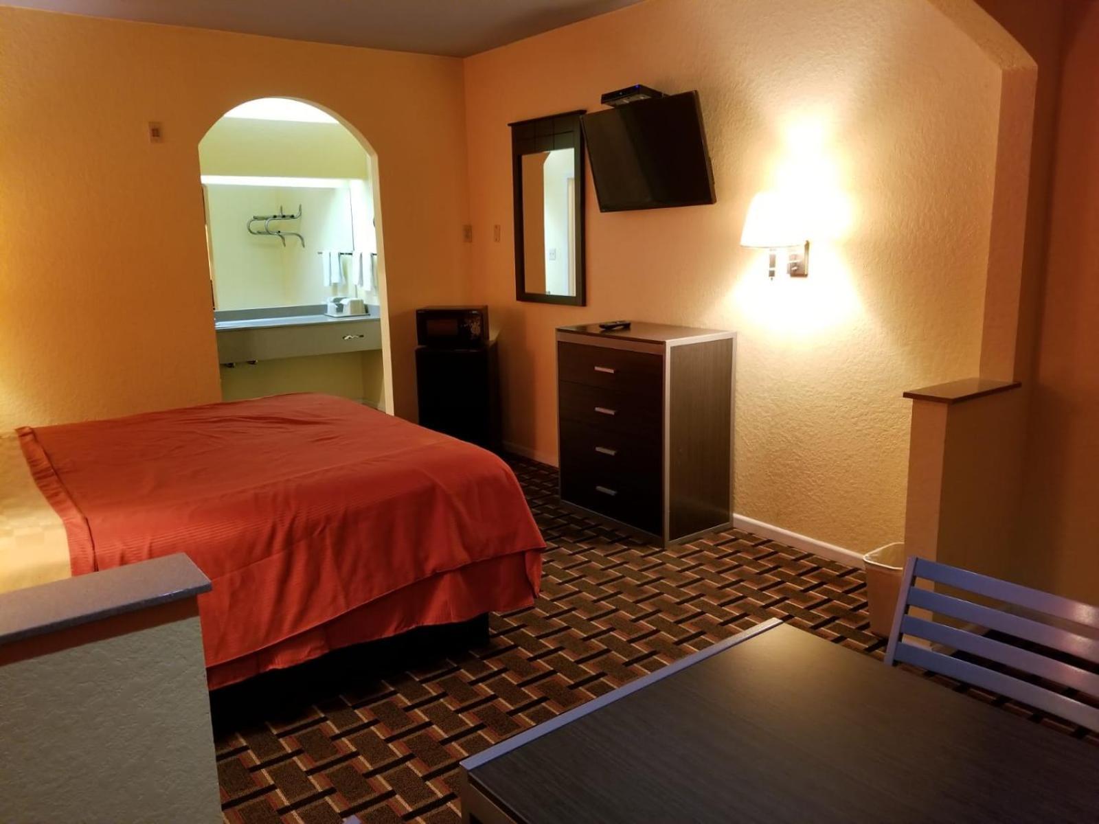 Texan Inn & Suites photo 5
