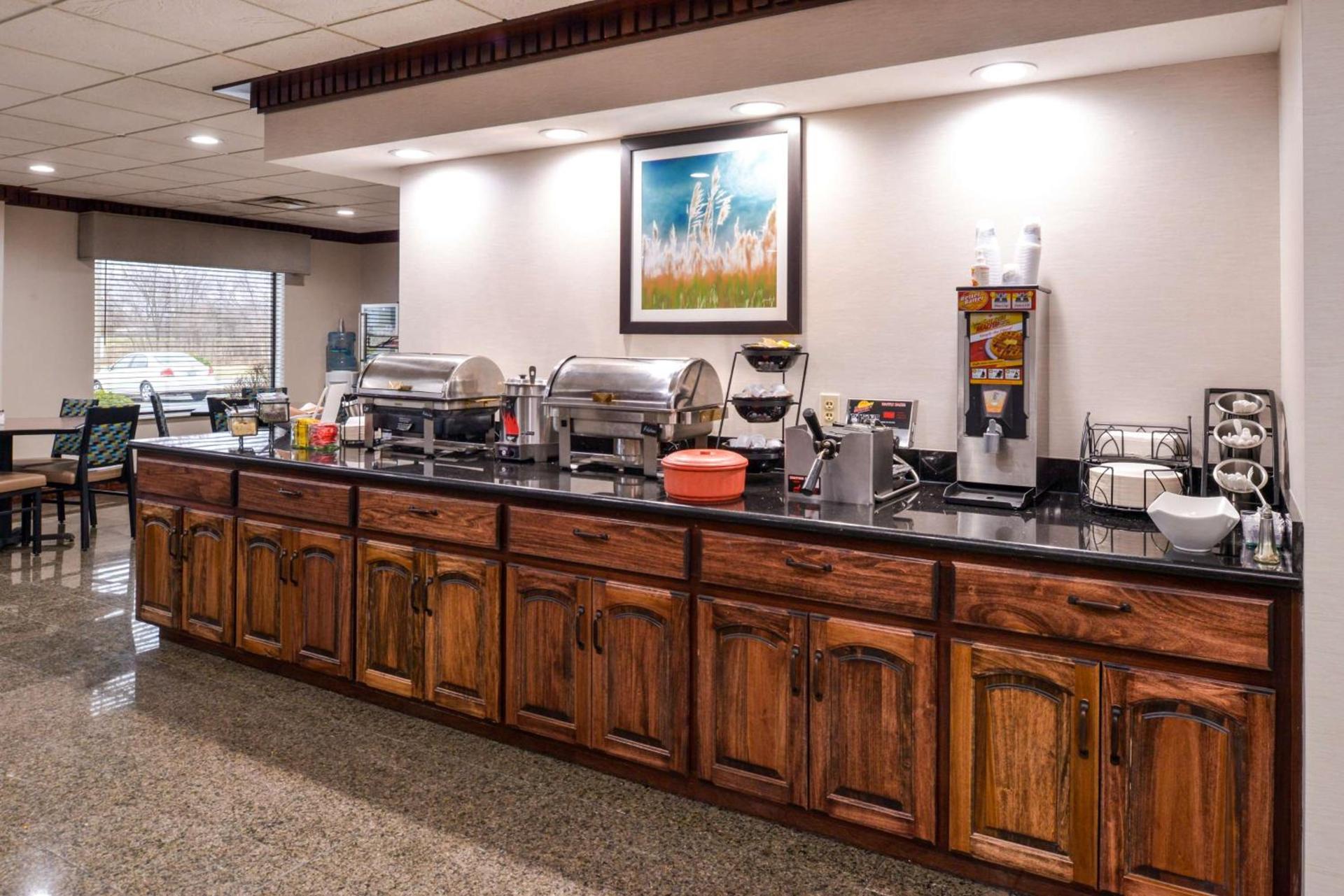 Best Western Big Spring Lodge photo 13